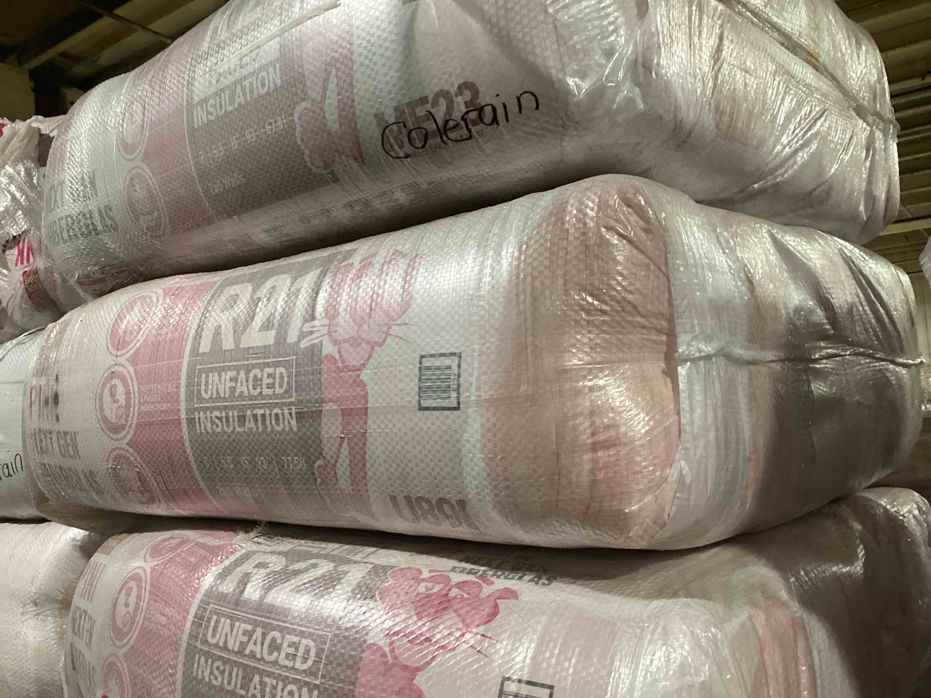 5 Bags of Owen’s Corning R-21 Pink Next Gen Fiberglass Unfaced Batt Insulation, 5.5in x 15in x 93in, 8 Pieces Per Bag And 77.50 Sq.Ft. Per Bag, Your Bid Per Bag