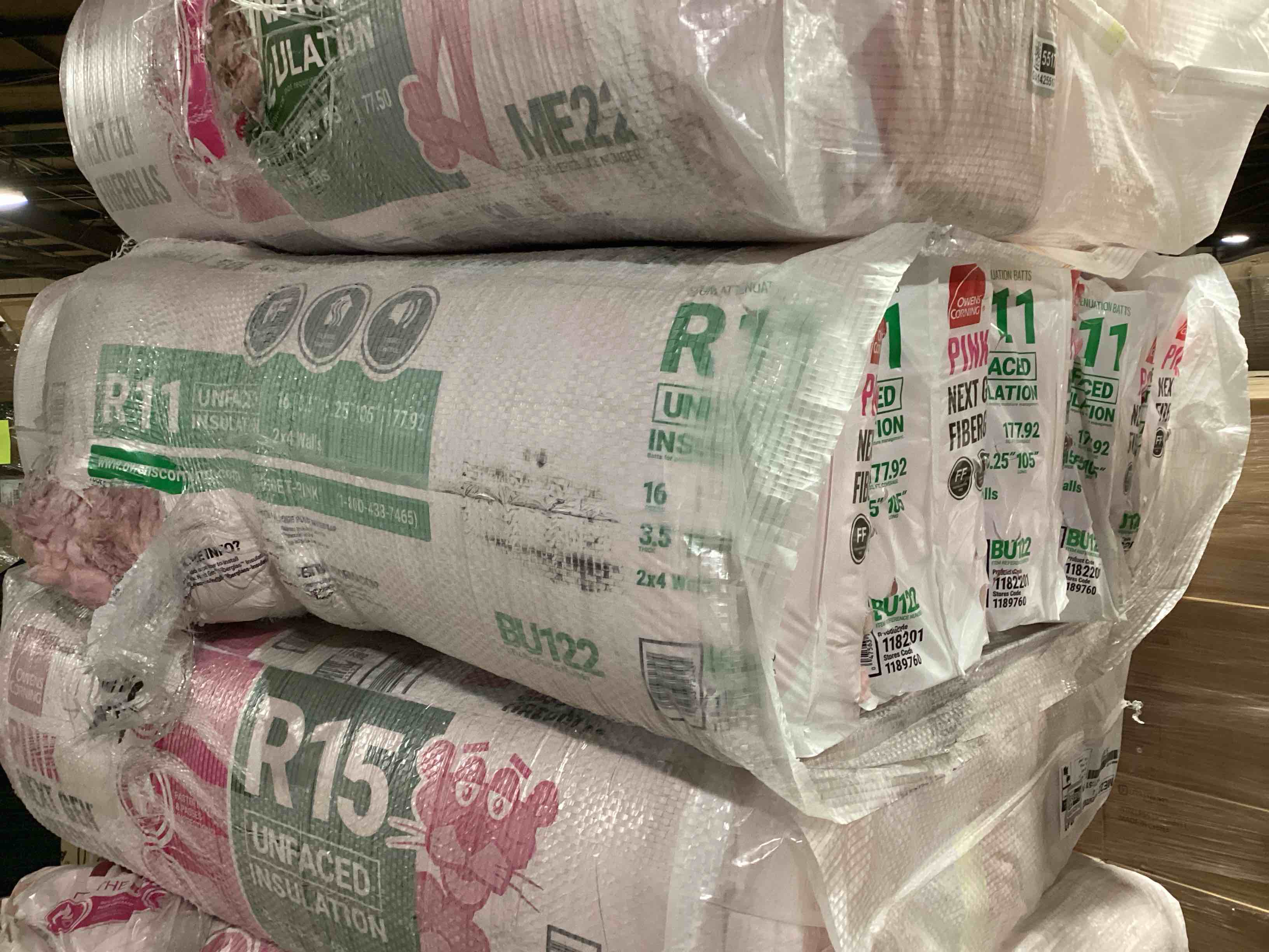 5 Bags of Owen’s Corning R-11 Pink Next Gen Fiberglass Unfaced Batt Insulation, 3.5in x 15in x 105in, 16 Pieces Per Bag And 177.92 Sq.Ft. Per Bag, Your Bid Per Bag