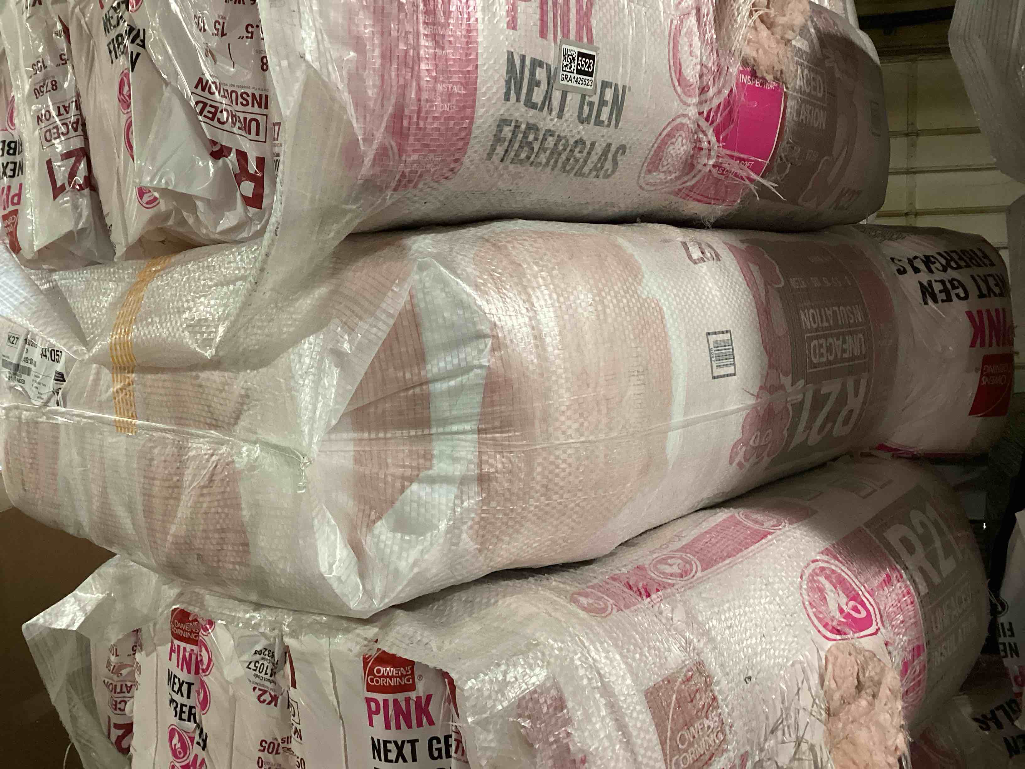 5 Bags of Owen’s Corning R-21 Pink Next Gen Fiberglass Unfaced Batt Insulation, 5.5in x 15in x 105in, 8 Pieces Per Bag And 87.50 Sq.Ft. Per Bag, Your Bid Per Bag