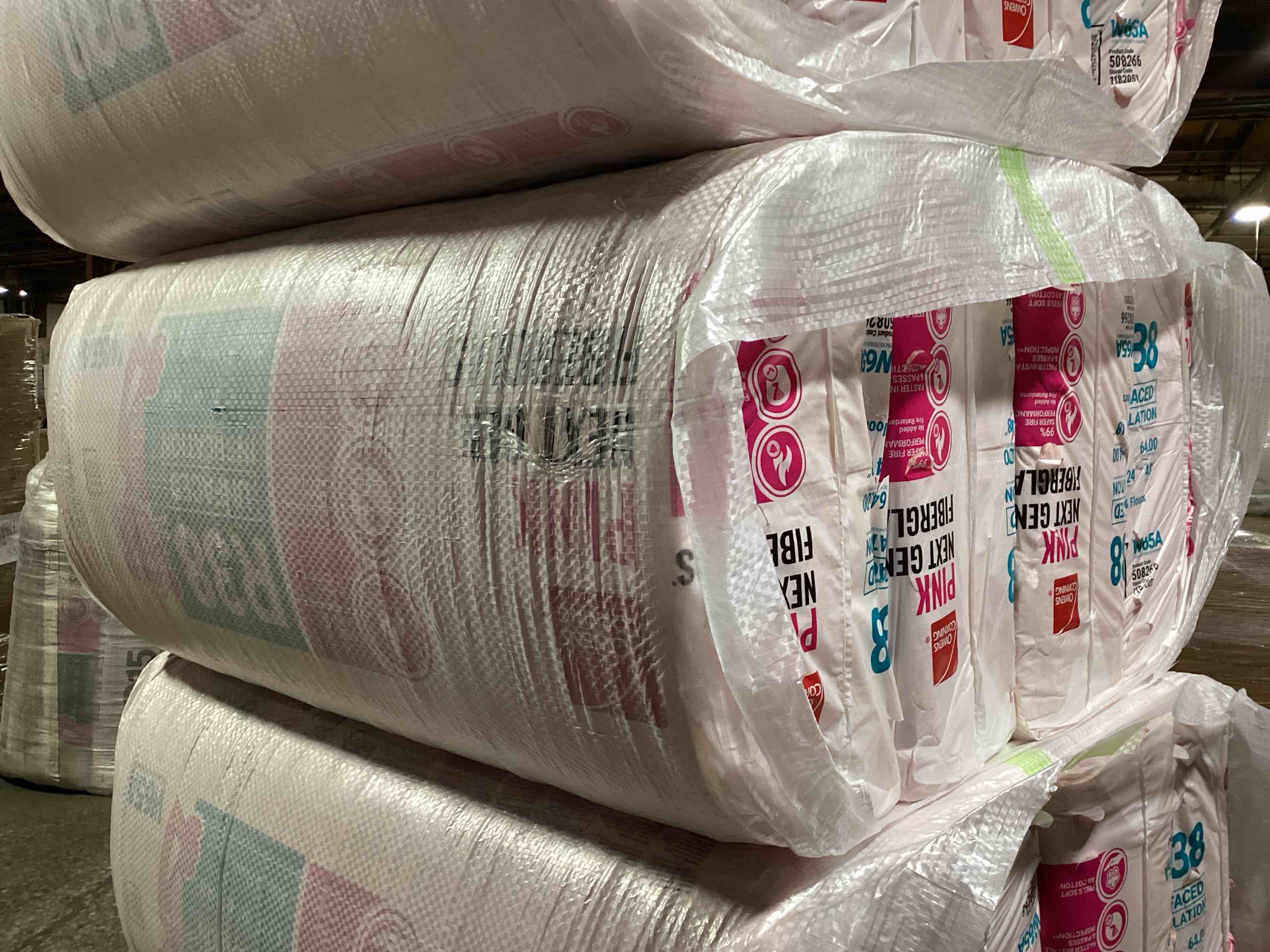 4 Bags of Owen’s Corning R-38 Pink Next Gen Fiberglass Unfaced Batt Insulation, 12in x 24in x 48in, 8 Pieces Per Bag And 64 Sq.Ft. Per Bag, Your Bid Per Bag