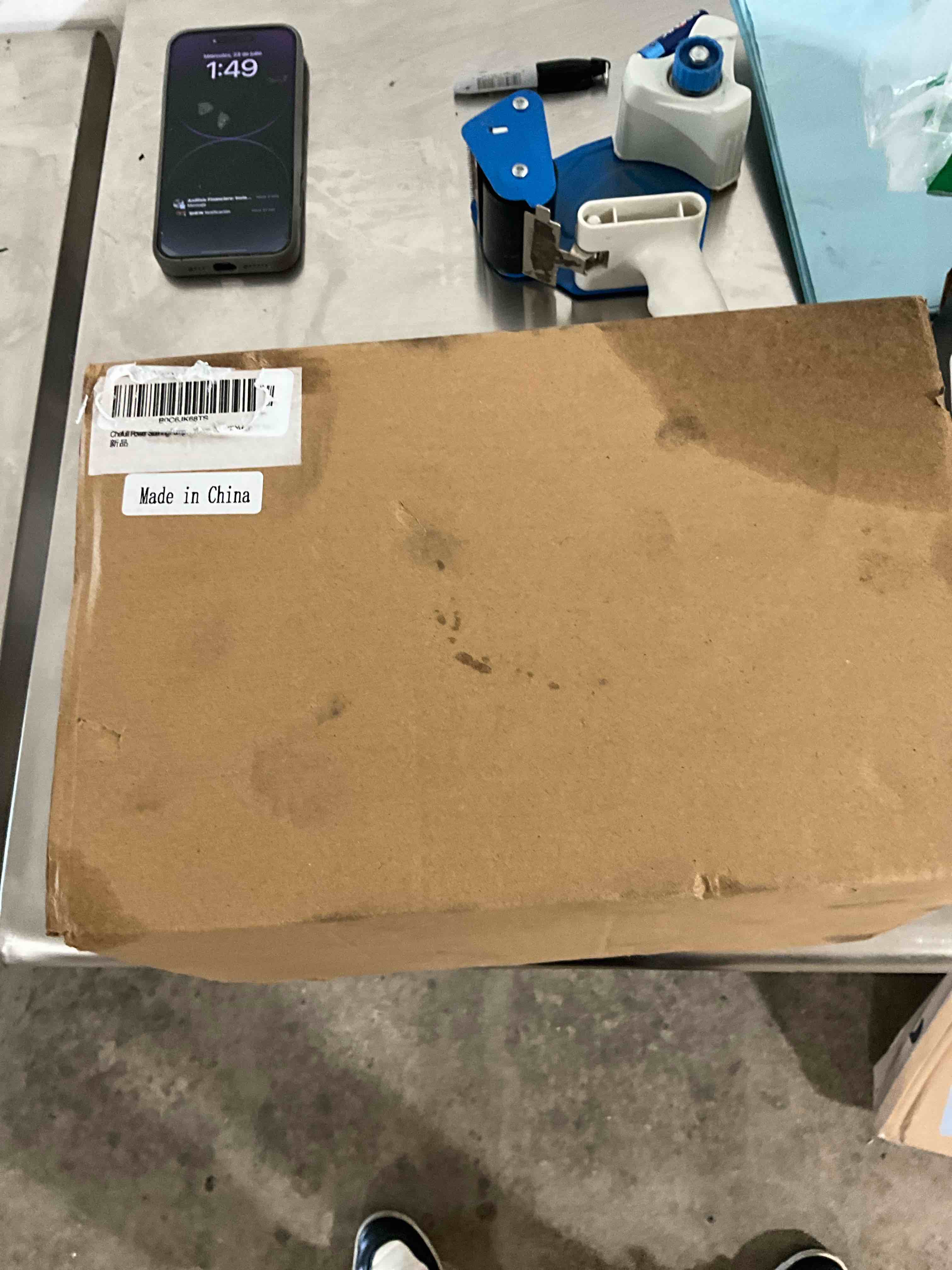 https://s3.amazonaws.com/lotting-images-prod/bidfta/GRA1432199_1753292974980.jpeg