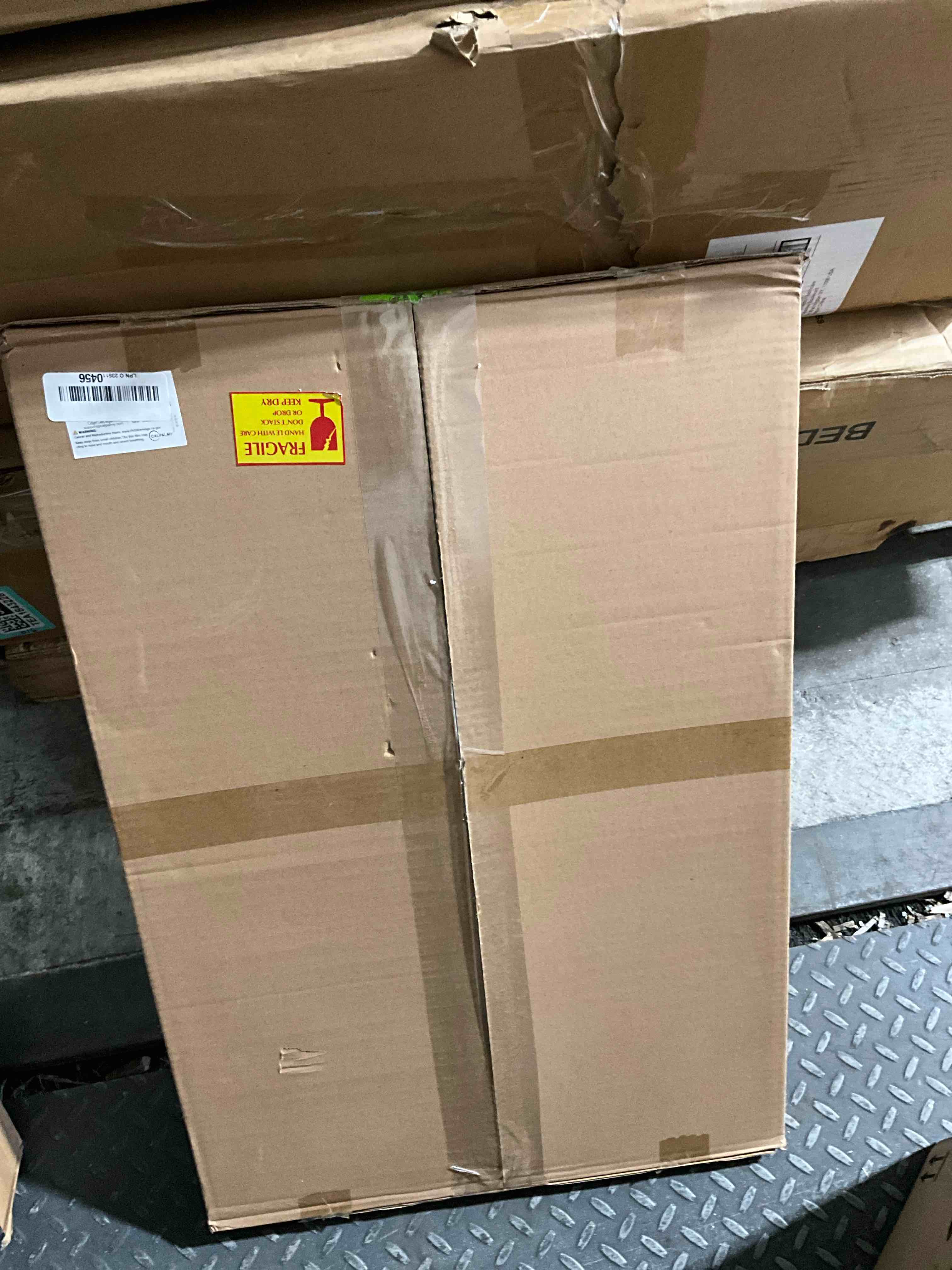 https://s3.amazonaws.com/lotting-images-prod/bidfta/GRA1432582_1744045808885.jpeg