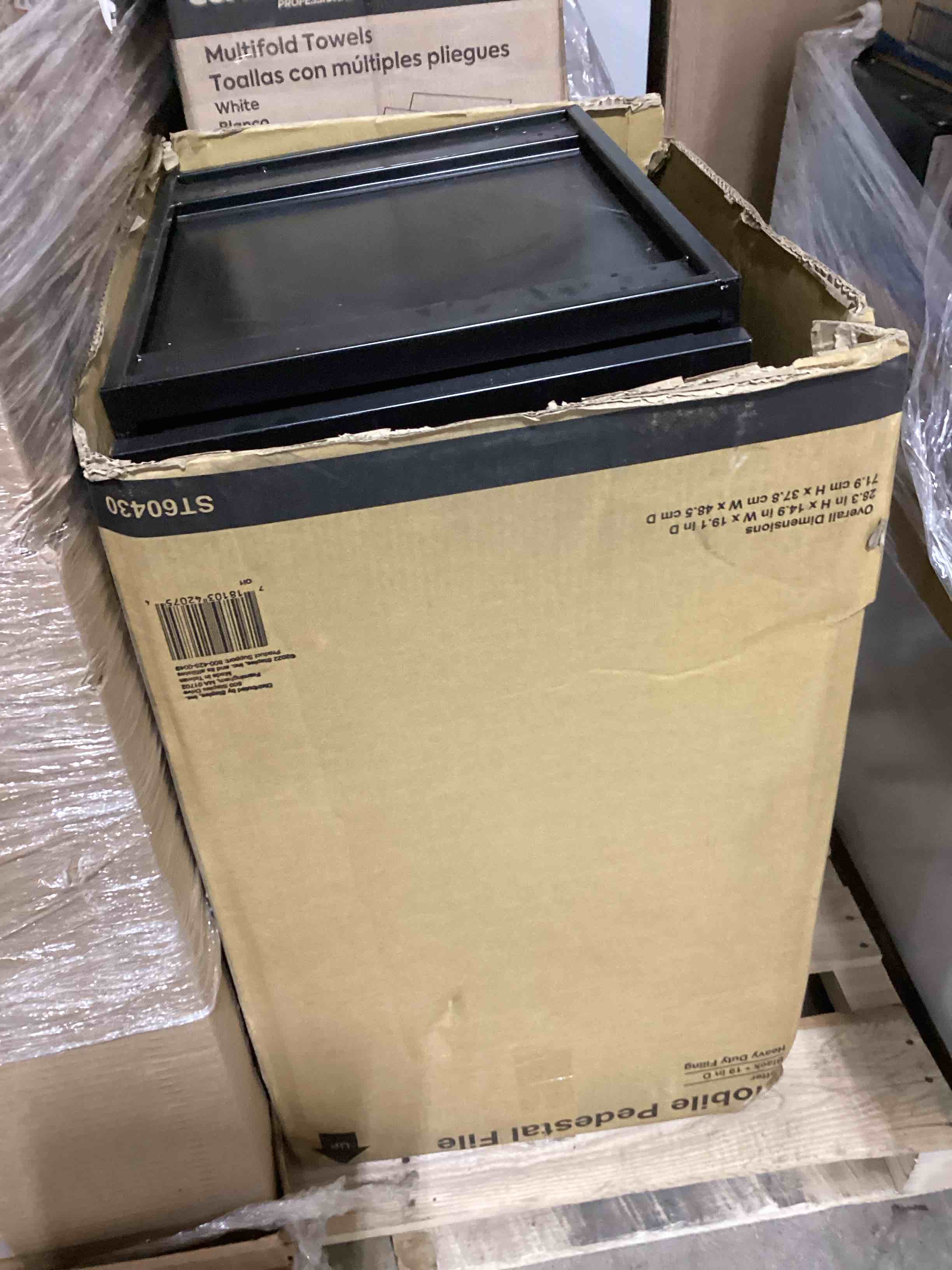 https://s3.amazonaws.com/lotting-images-prod/bidfta/GRA1434014_1746281162657.jpeg