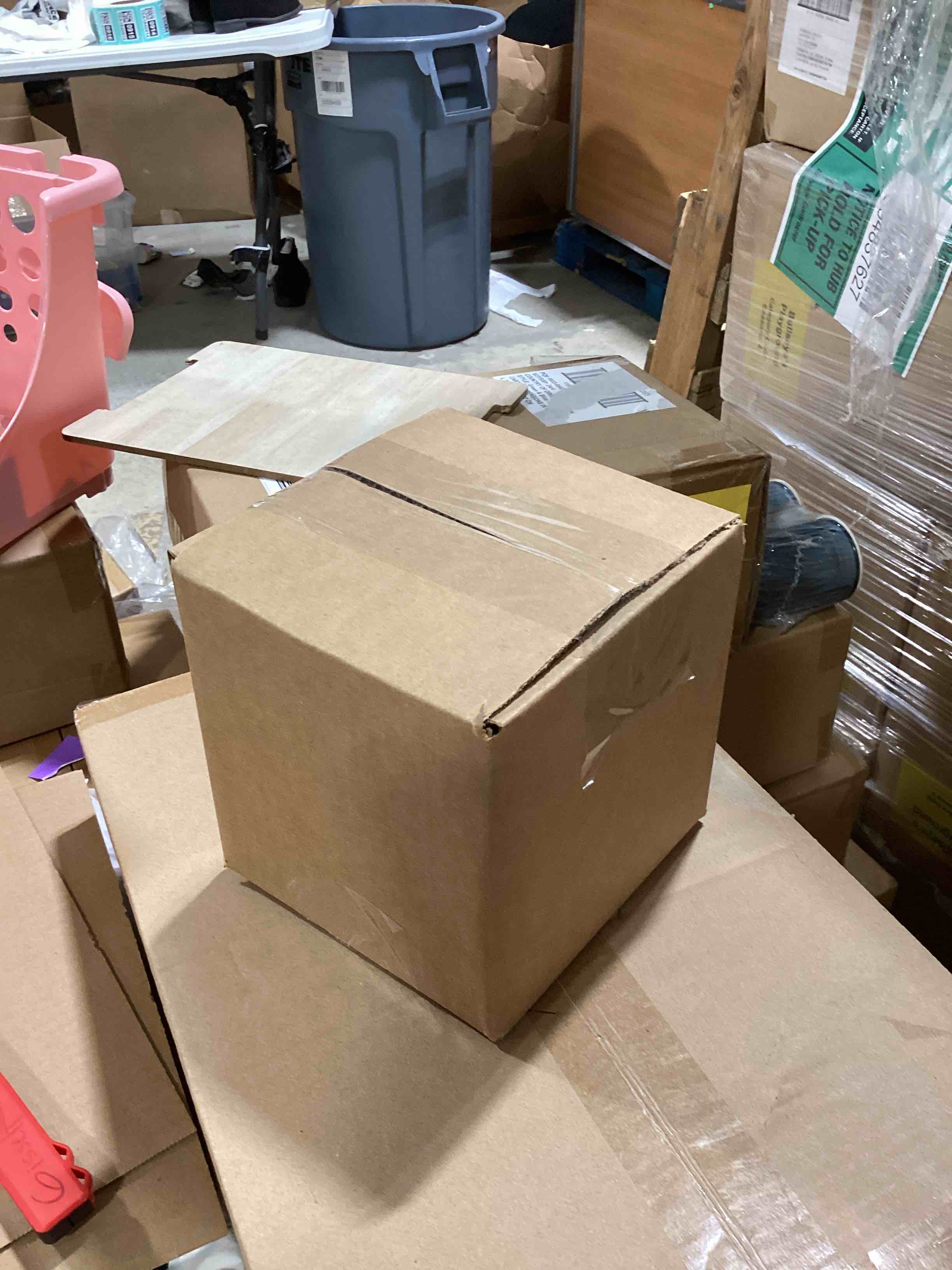 https://s3.amazonaws.com/lotting-images-prod/bidfta/GRA1434886_1748541359472.jpeg