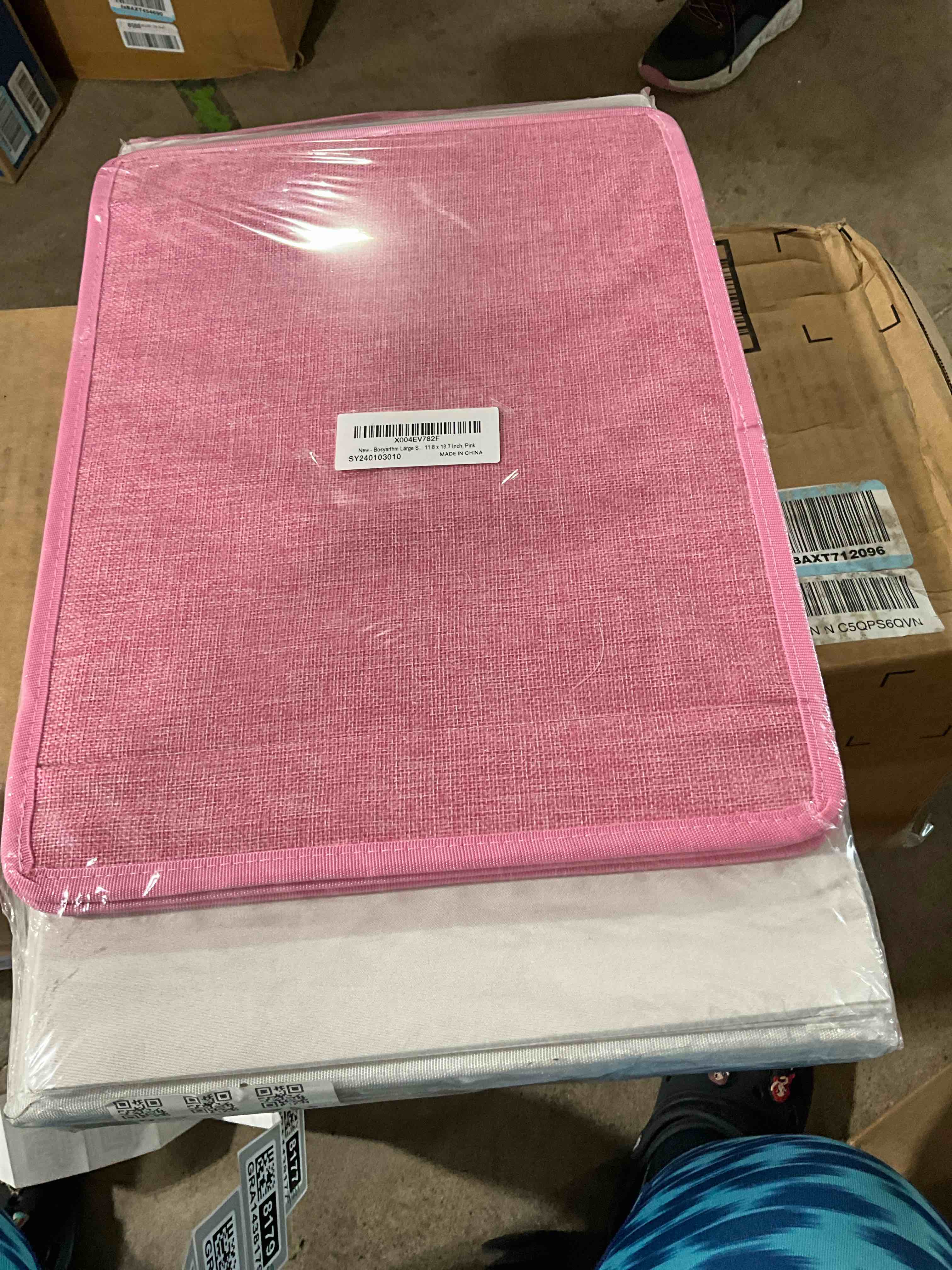 https://s3.amazonaws.com/lotting-images-prod/bidfta/GRA1438191_1753369388487.jpeg