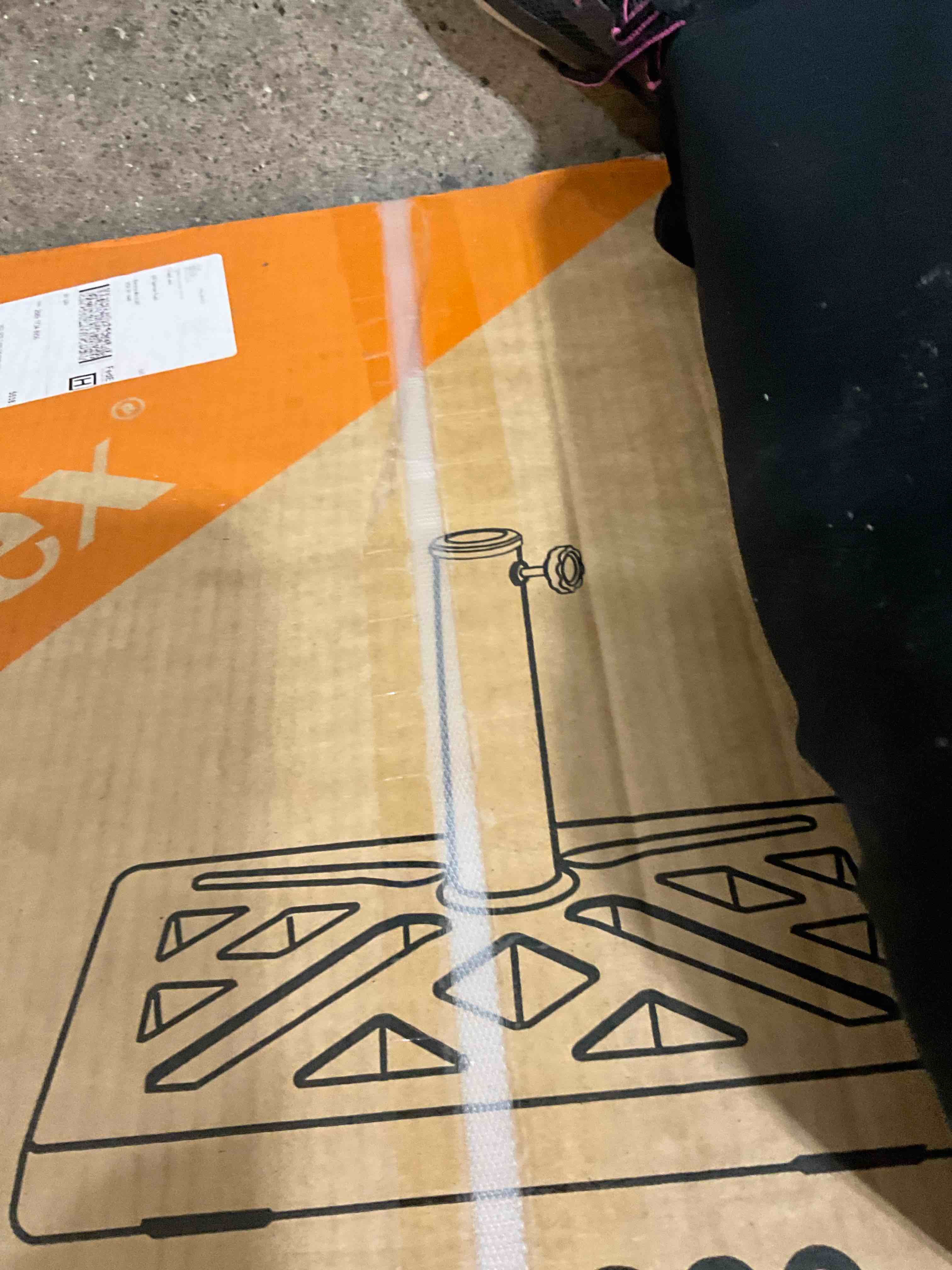 https://s3.amazonaws.com/lotting-images-prod/bidfta/GRA1438269_1753994573937.jpeg