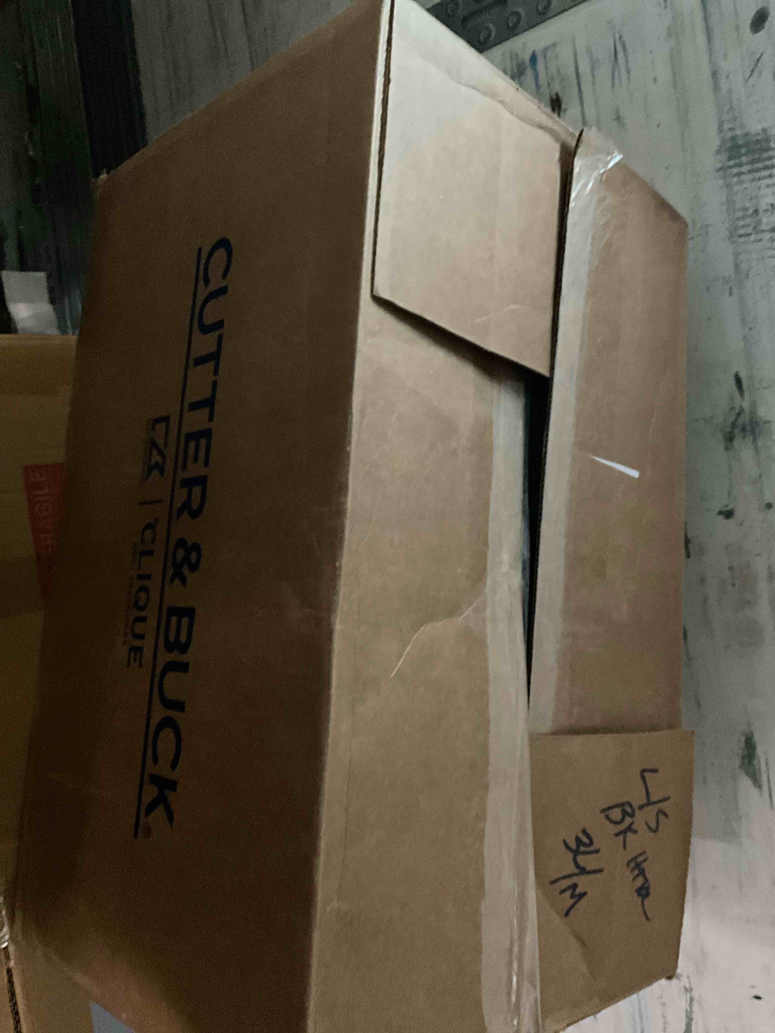 https://s3.amazonaws.com/lotting-images-prod/bidfta/GRA1438313_1757604418823.jpeg