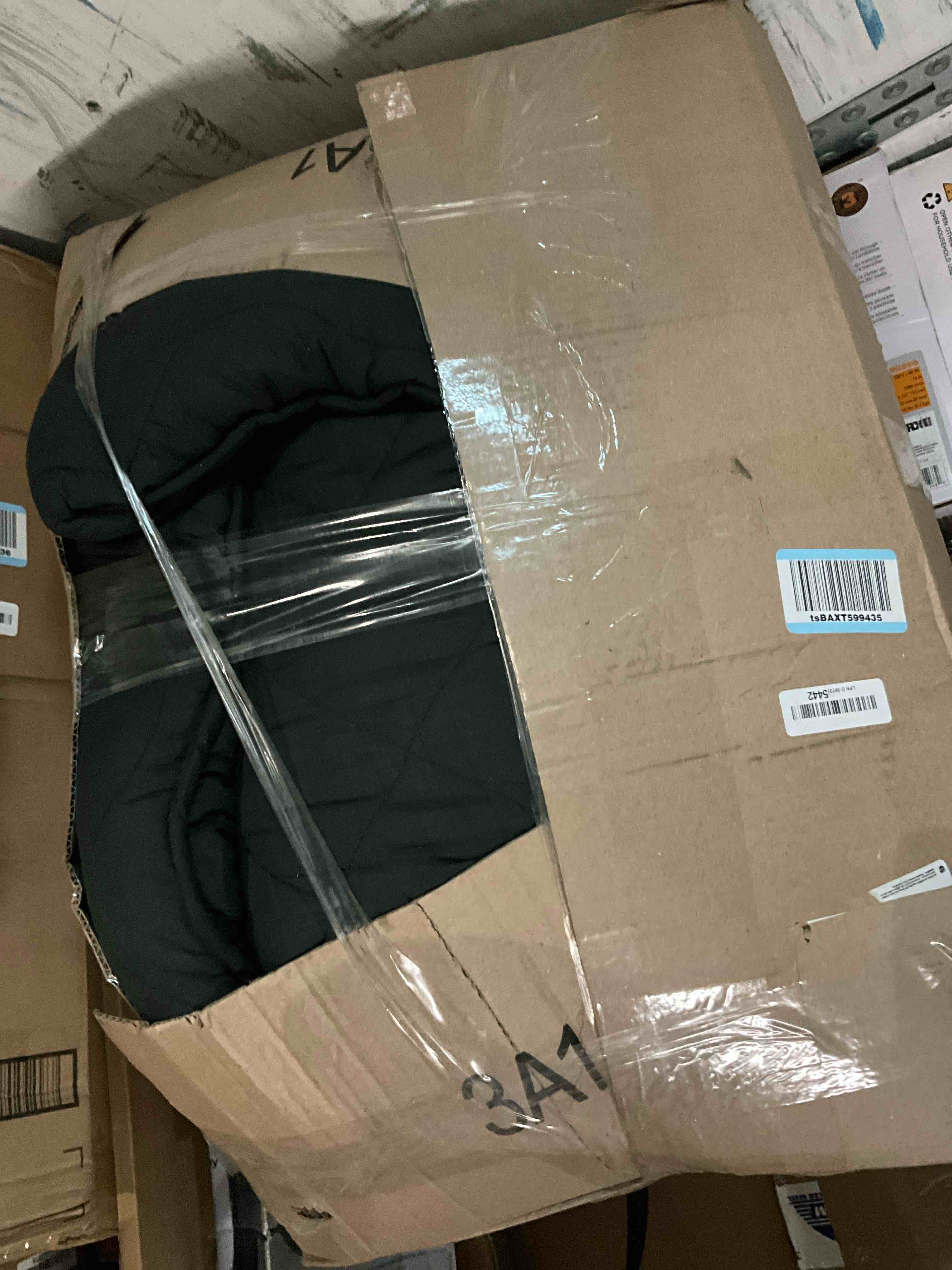 black bed cover 