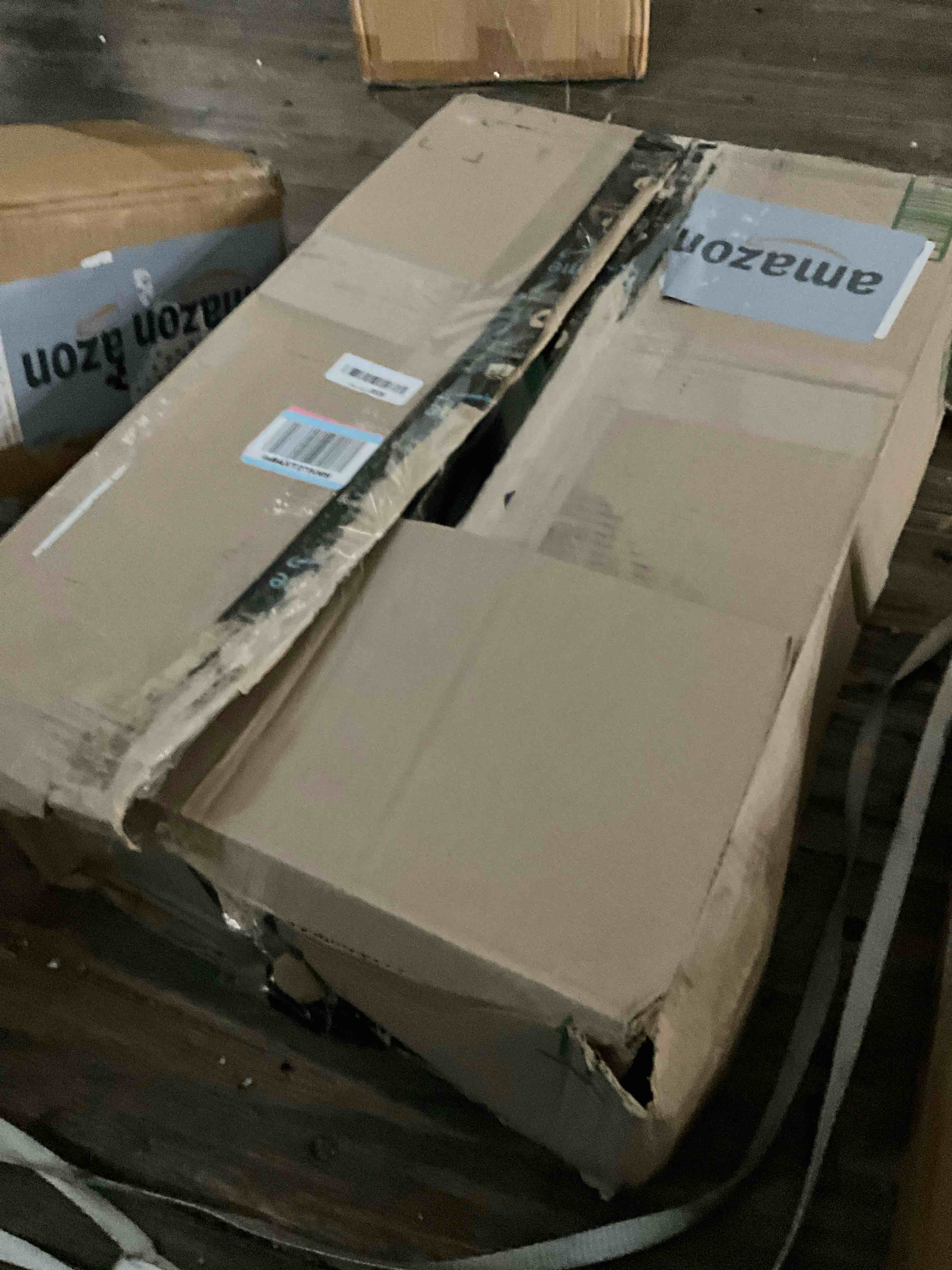 https://s3.amazonaws.com/lotting-images-prod/bidfta/GRA1438346_1757601947103.jpeg