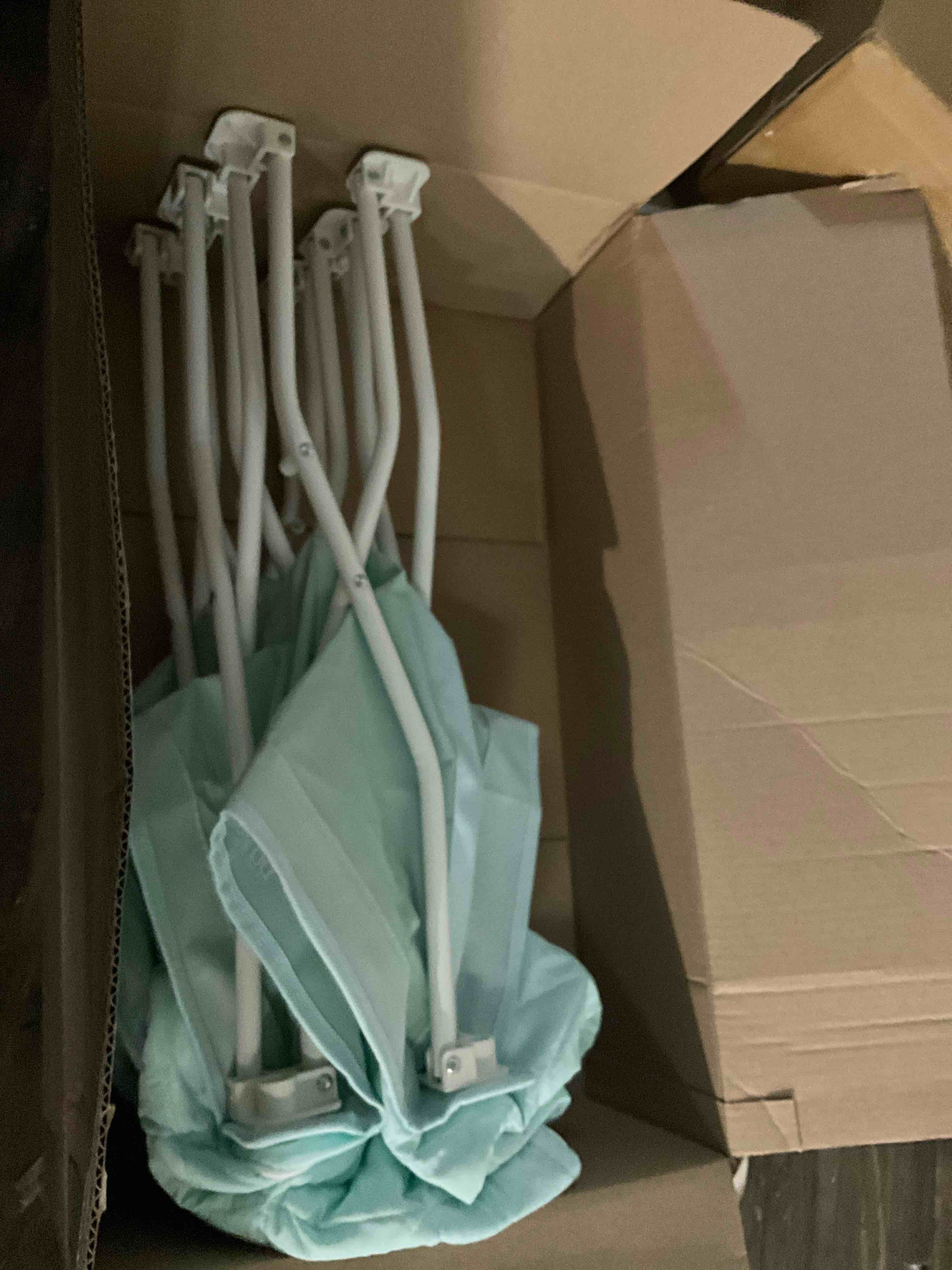 https://s3.amazonaws.com/lotting-images-prod/bidfta/GRA1438353_1757601414097.jpeg