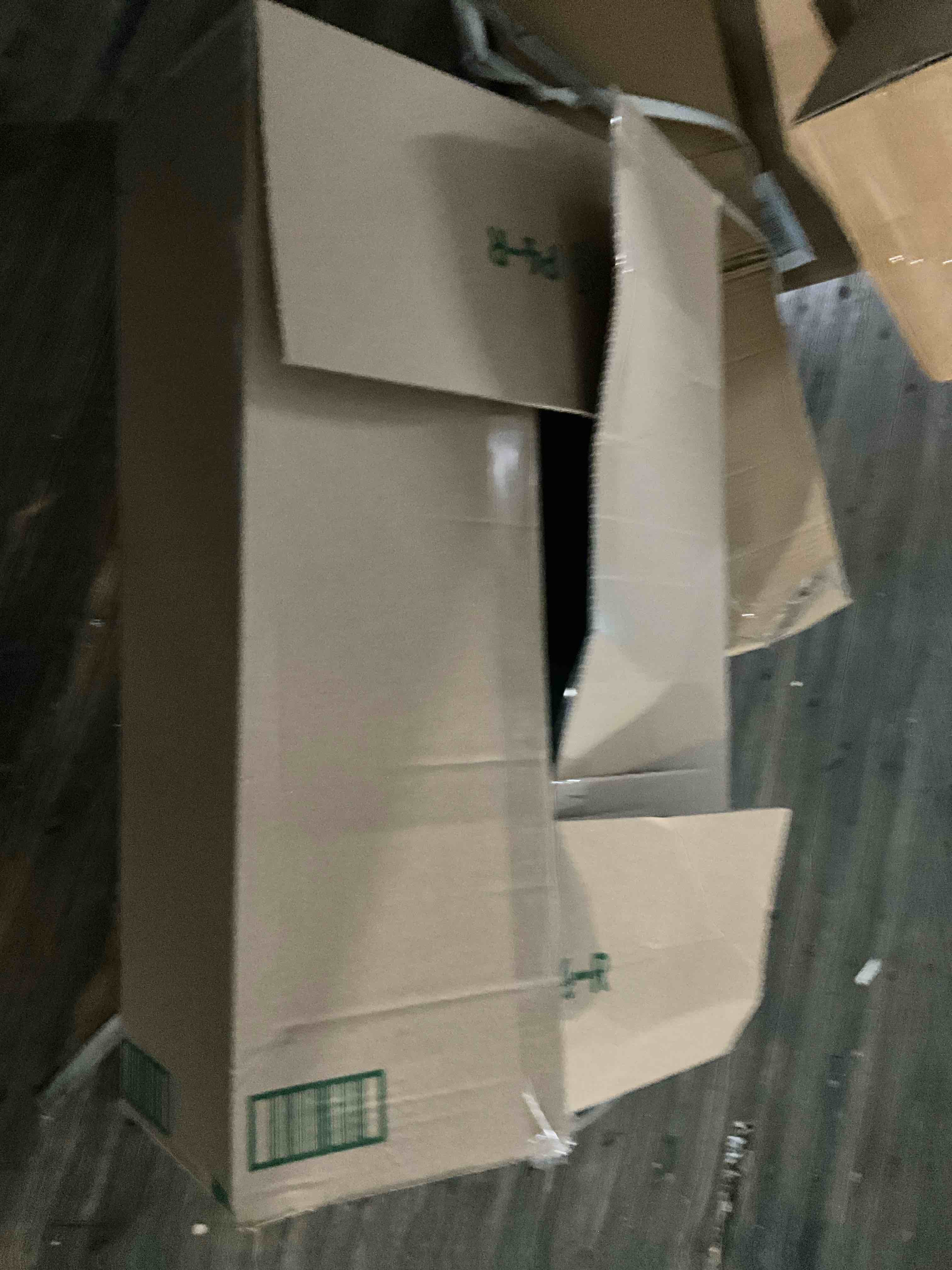 https://s3.amazonaws.com/lotting-images-prod/bidfta/GRA1438353_1757601429844.jpeg