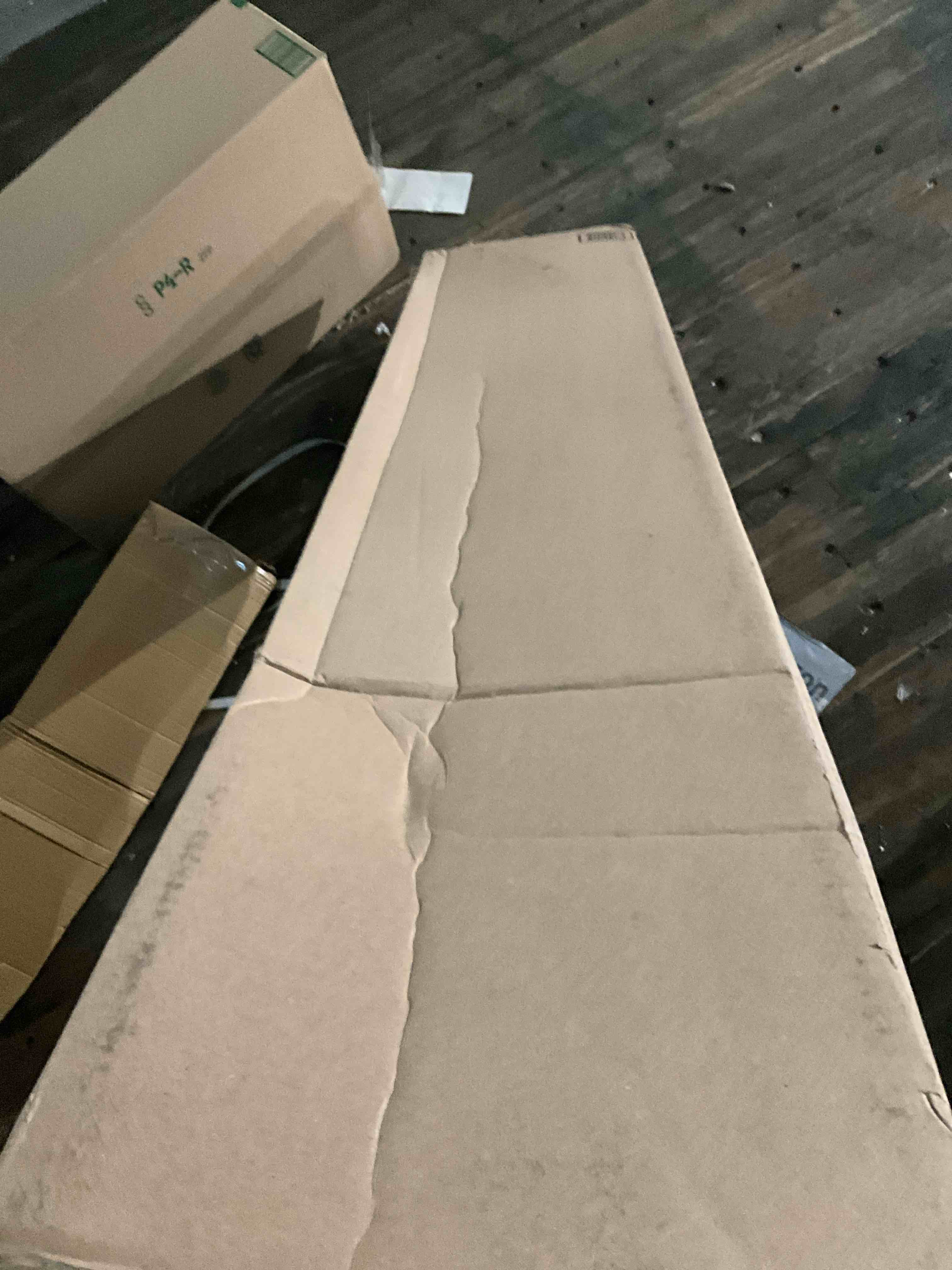 https://s3.amazonaws.com/lotting-images-prod/bidfta/GRA1438355_1757601157452.jpeg