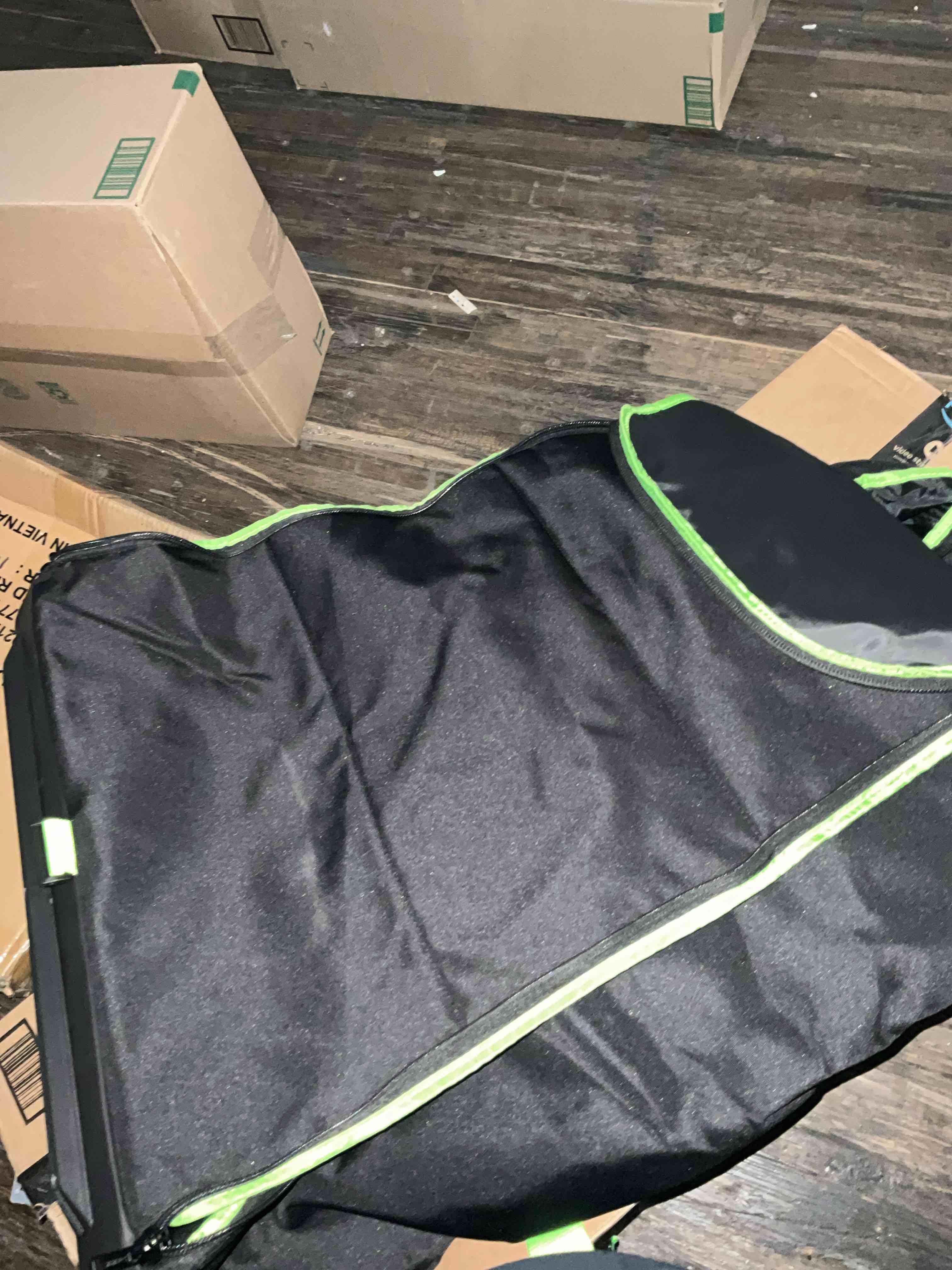 https://s3.amazonaws.com/lotting-images-prod/bidfta/GRA1438363_1757600519003.jpeg