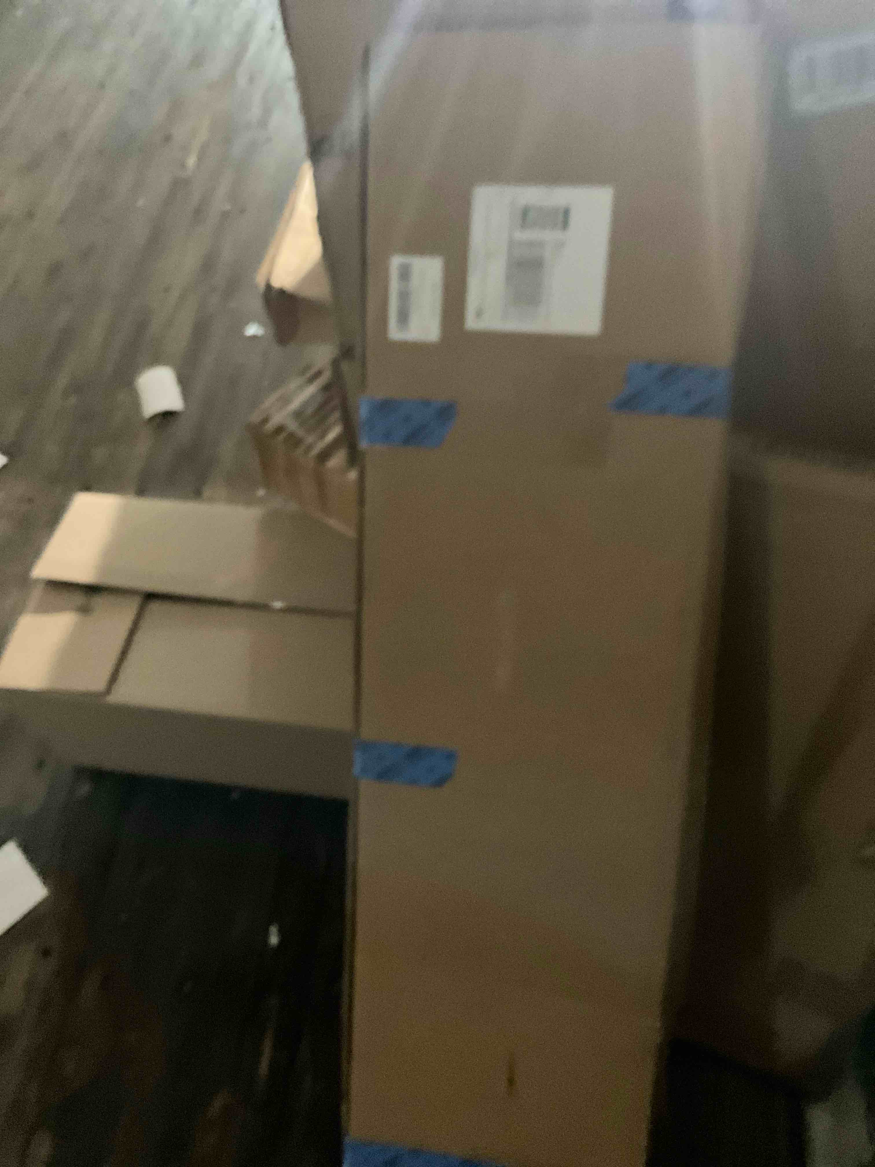 https://s3.amazonaws.com/lotting-images-prod/bidfta/GRA1438367_1757600008241.jpeg