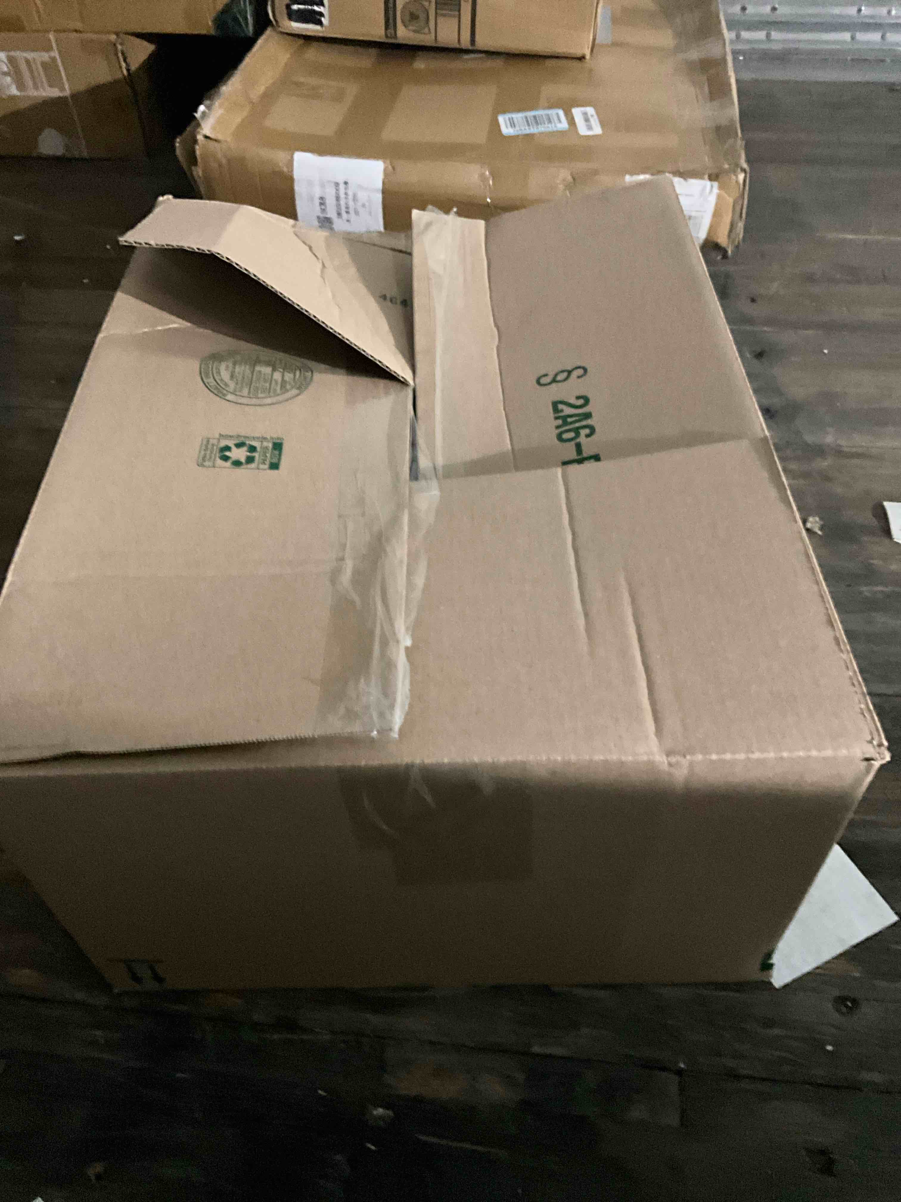 https://s3.amazonaws.com/lotting-images-prod/bidfta/GRA1438376_1757599329644.jpeg