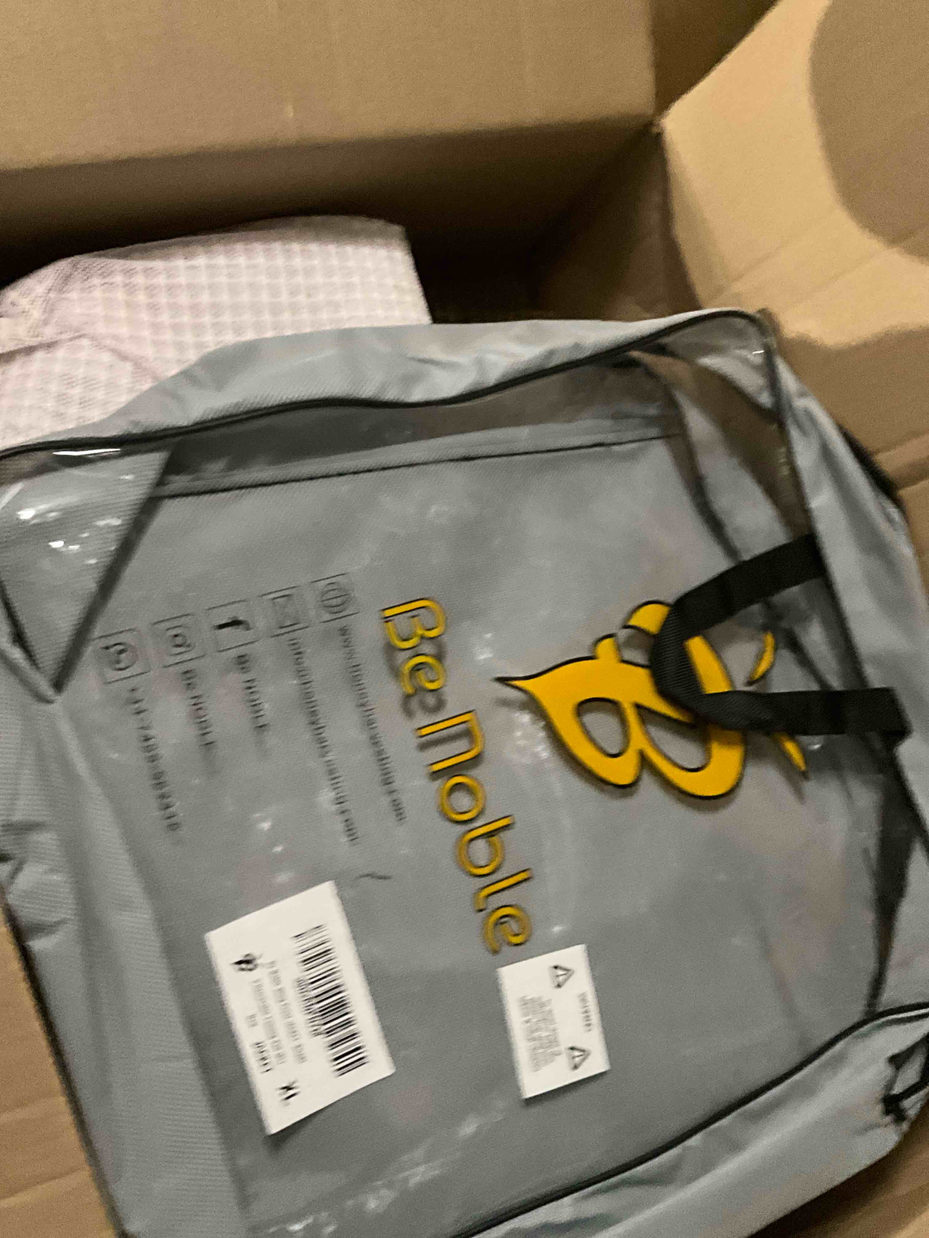 https://s3.amazonaws.com/lotting-images-prod/bidfta/GRA1438524_1757690904254.jpeg
