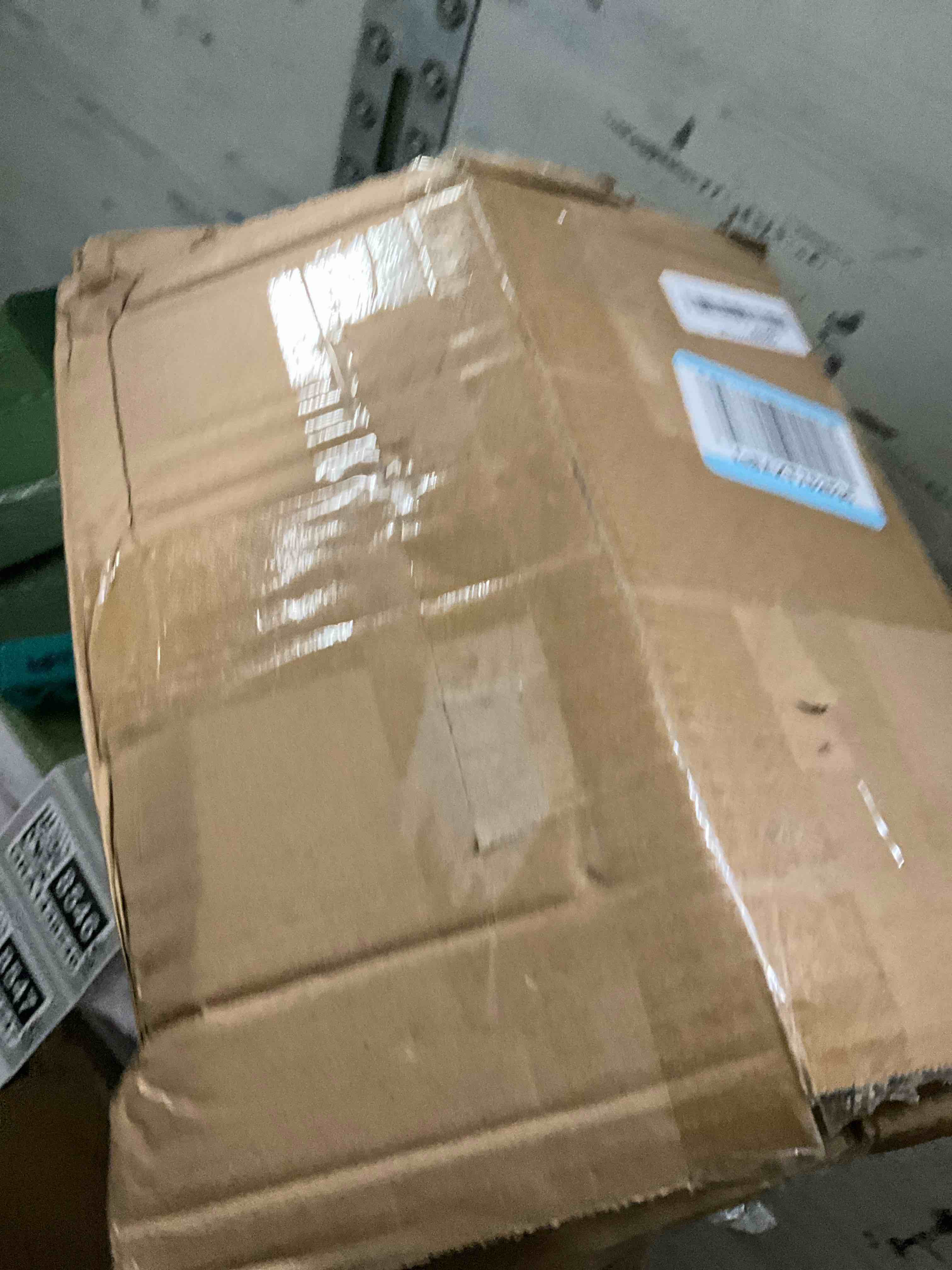 https://s3.amazonaws.com/lotting-images-prod/bidfta/GRA1438547_1757689002887.jpeg