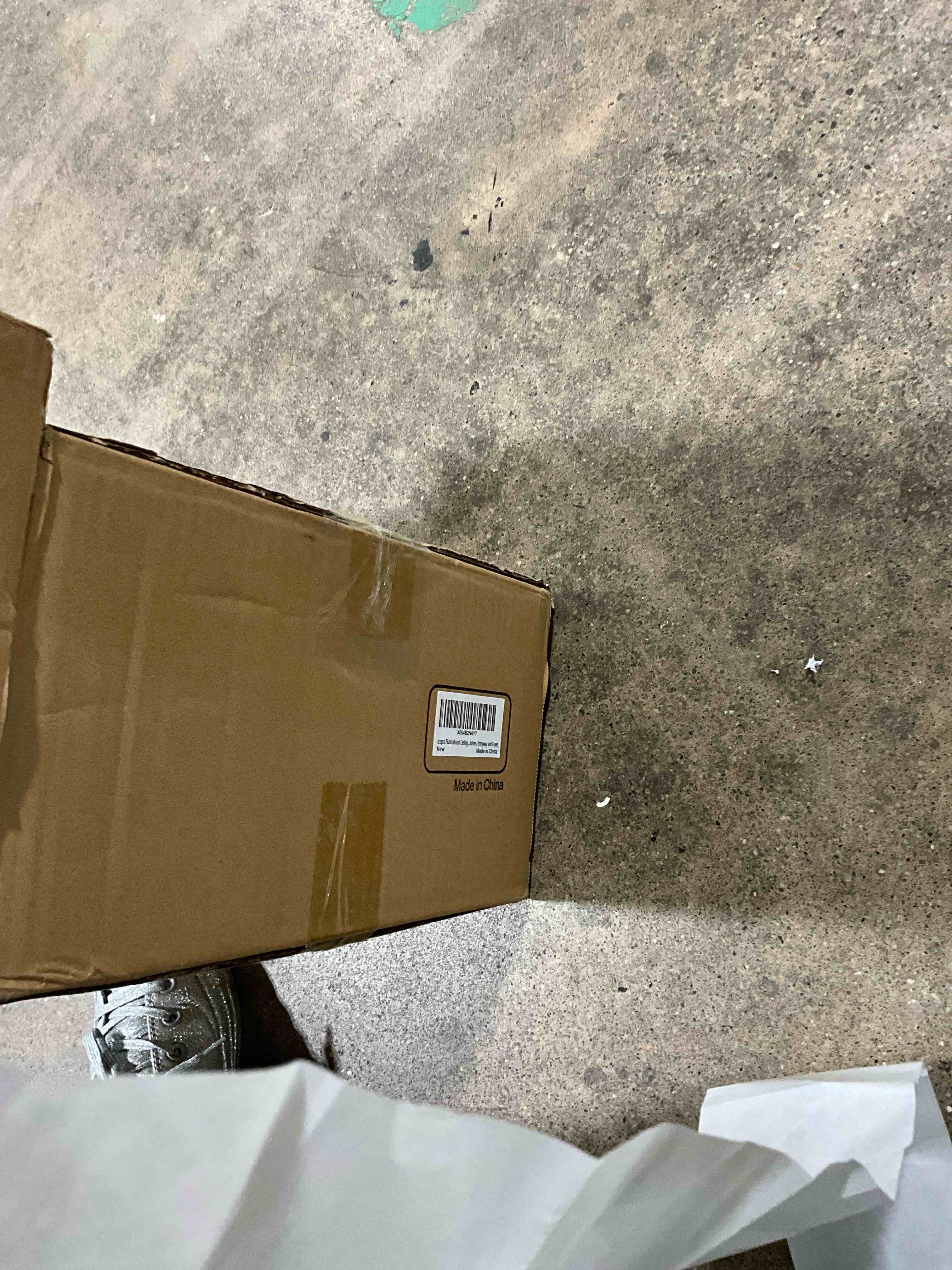 https://s3.amazonaws.com/lotting-images-prod/bidfta/GRA1438710_1757950136364.jpeg