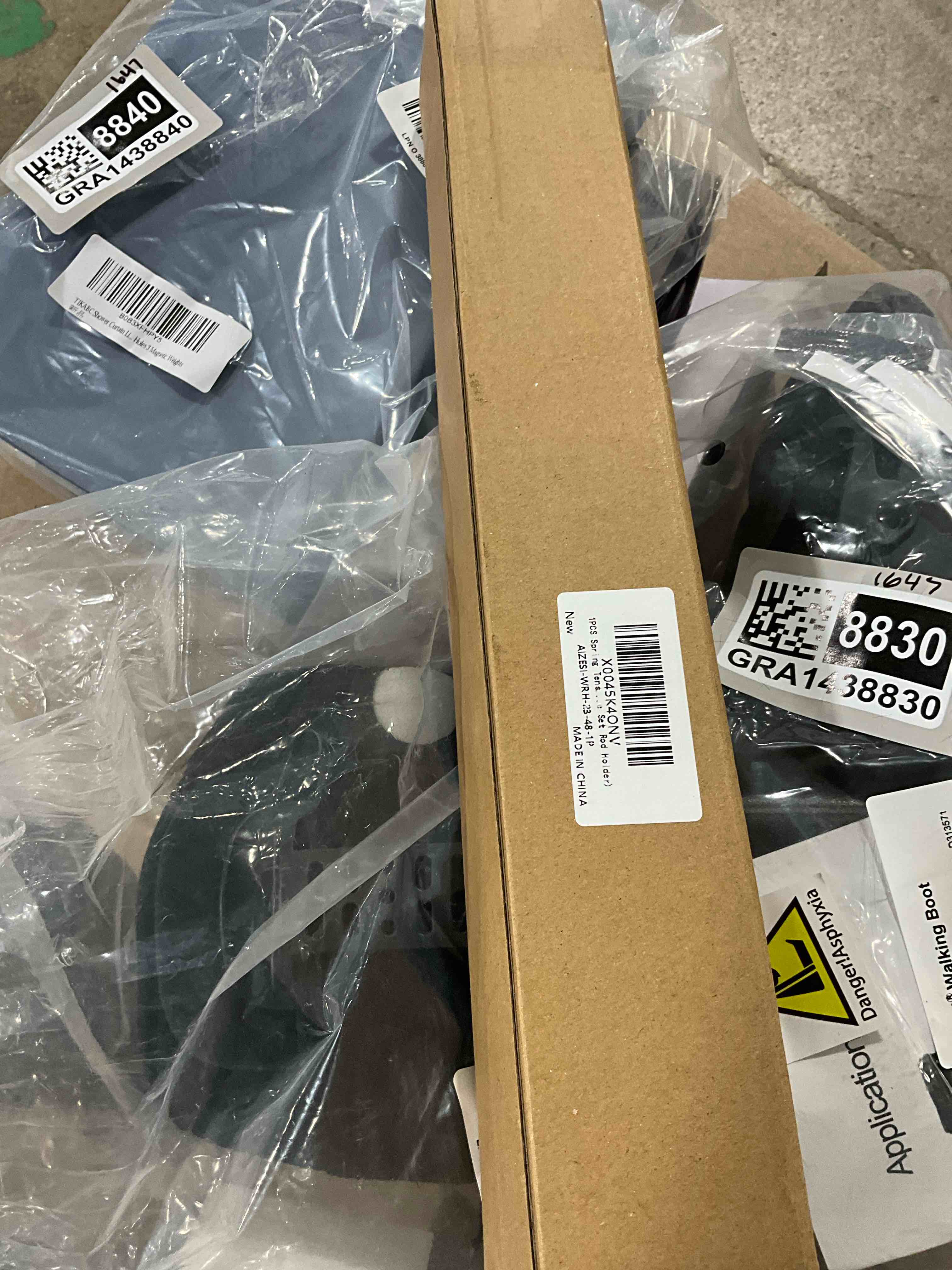 https://s3.amazonaws.com/lotting-images-prod/bidfta/GRA1438831_1758042073569.jpeg