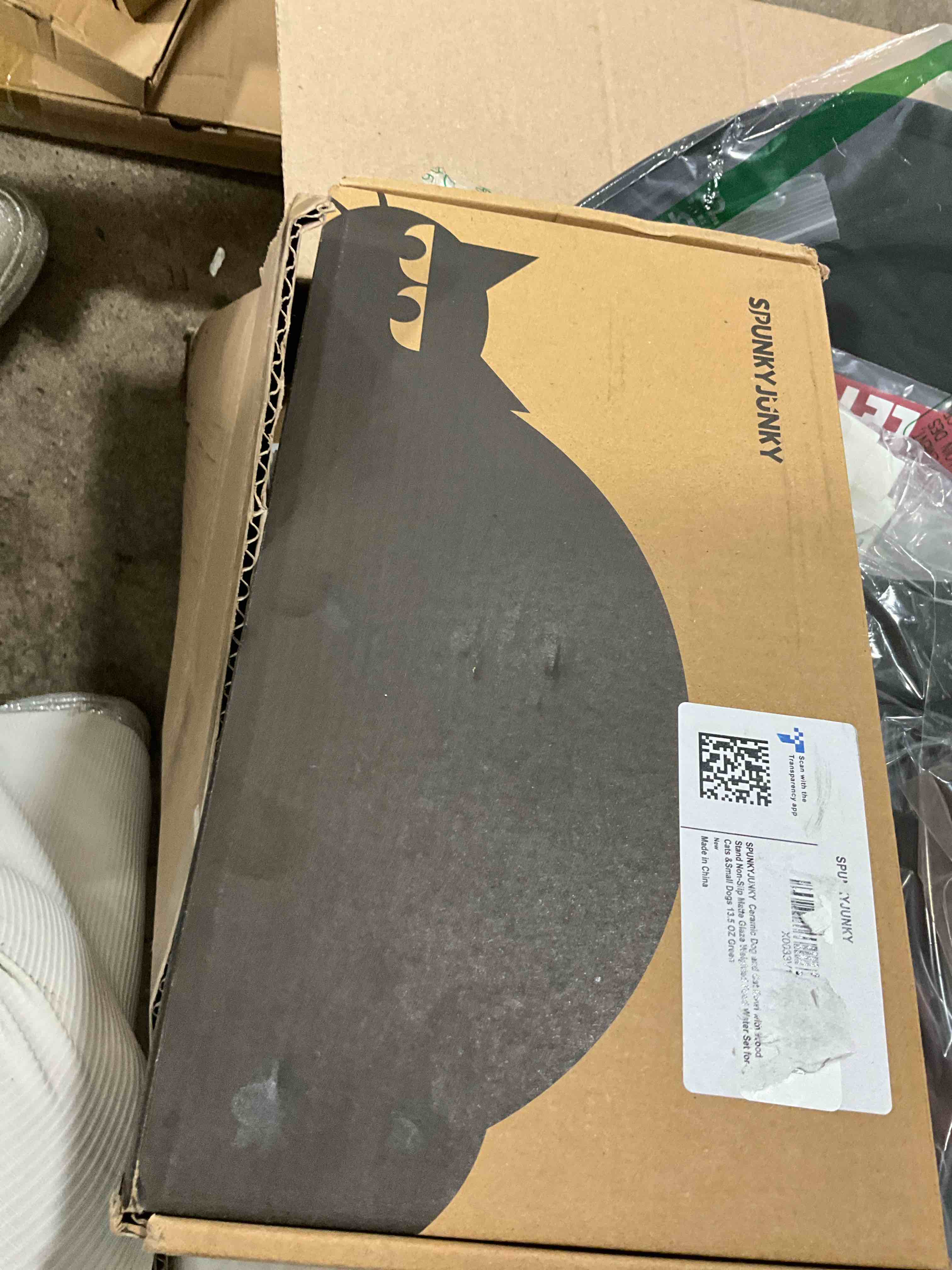 https://s3.amazonaws.com/lotting-images-prod/bidfta/GRA1438846_1758041156671.jpeg