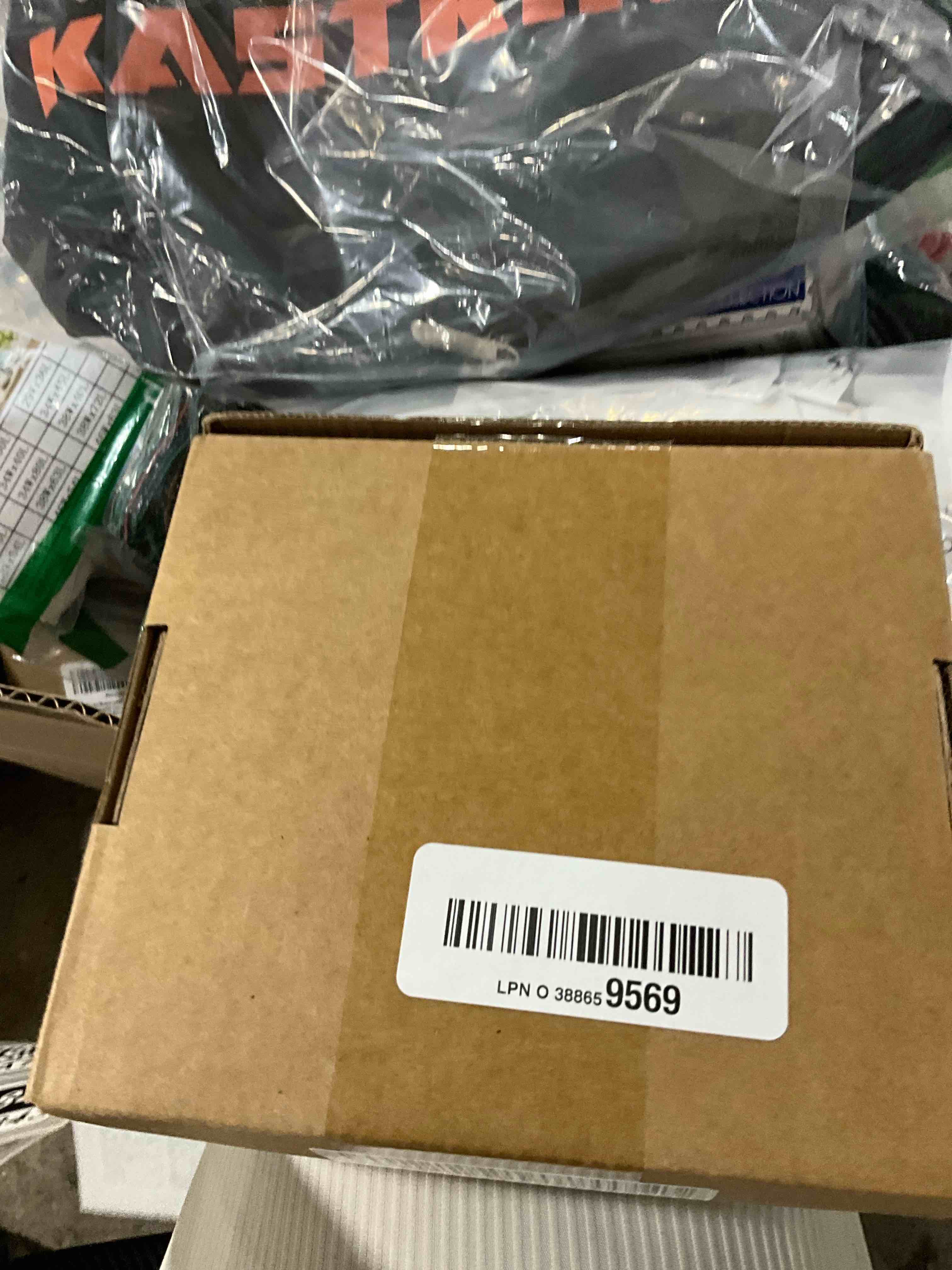 https://s3.amazonaws.com/lotting-images-prod/bidfta/GRA1438848_1758041010870.jpeg