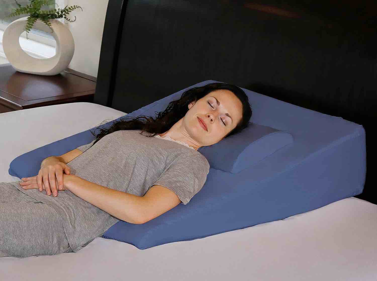 InteVision Extra Large Bed Wedge Pillow (33 x 30.5 x 7.5 inch) and Headrest Pillow in One Package -