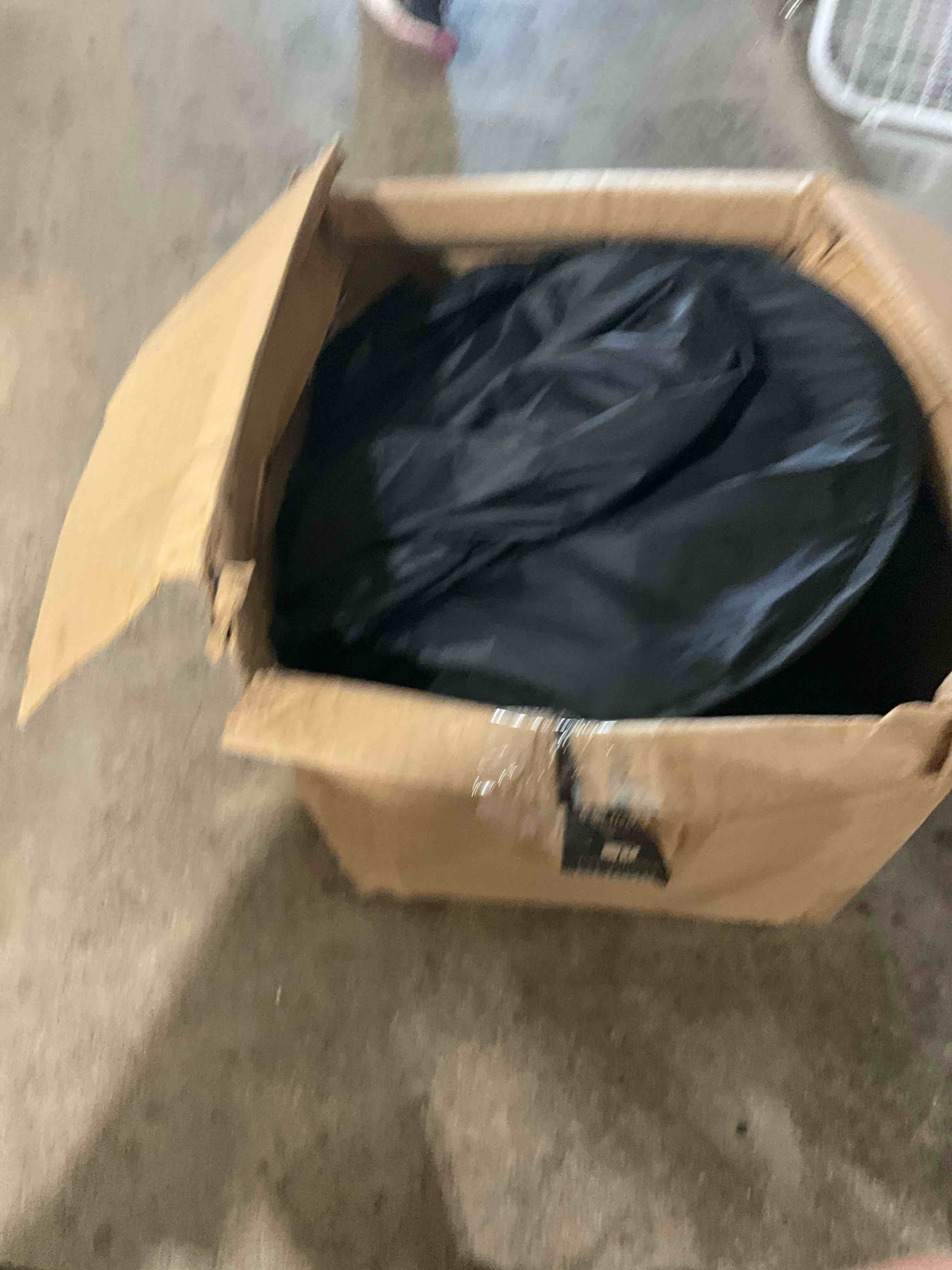 https://s3.amazonaws.com/lotting-images-prod/bidfta/GRA1443752_1752865369381.jpeg