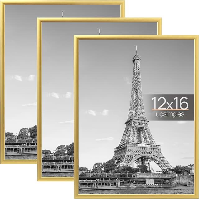 Three-piece picture frame set color black 