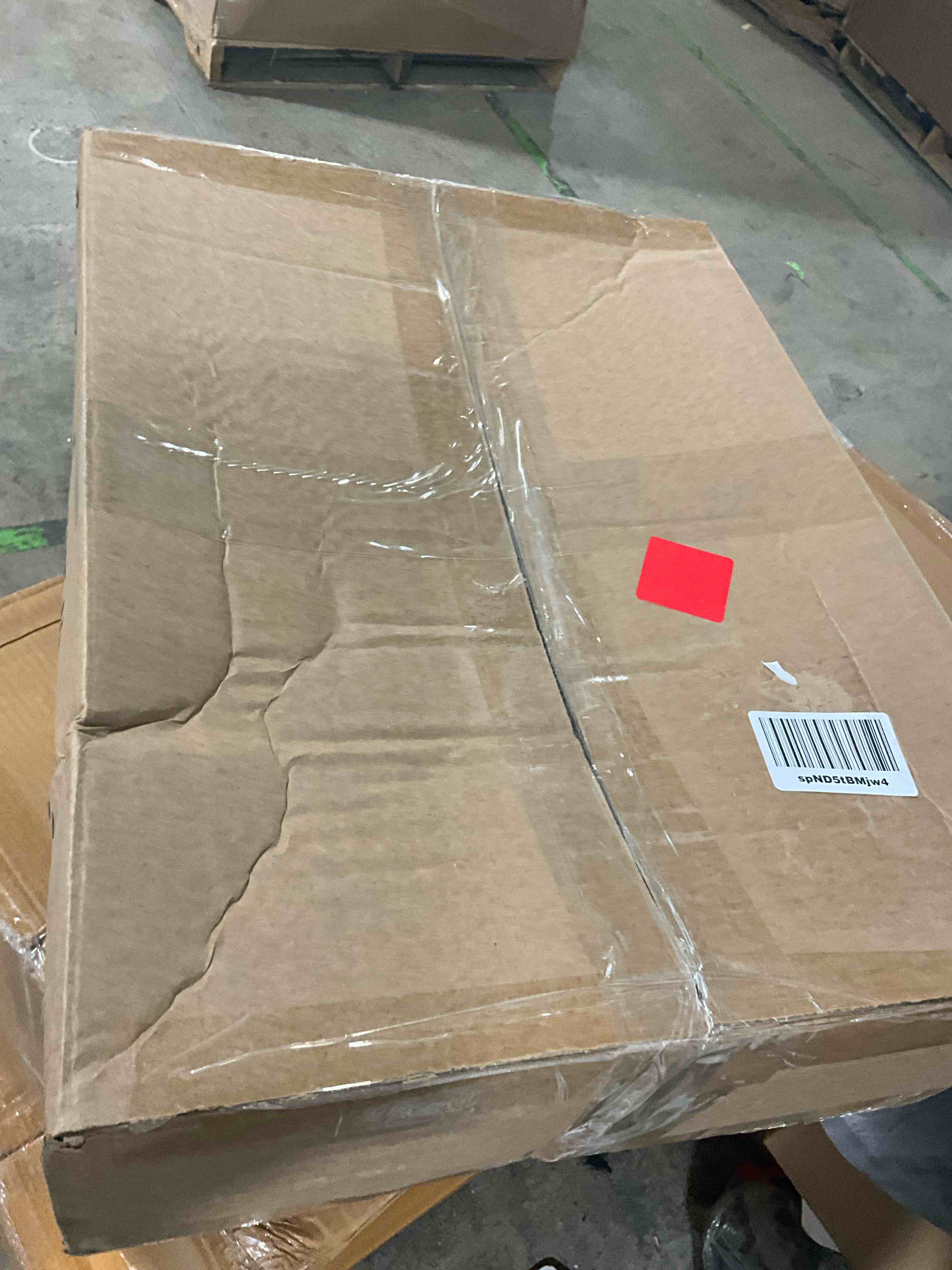 https://s3.amazonaws.com/lotting-images-prod/bidfta/GRA1443817_1753110019787.jpeg