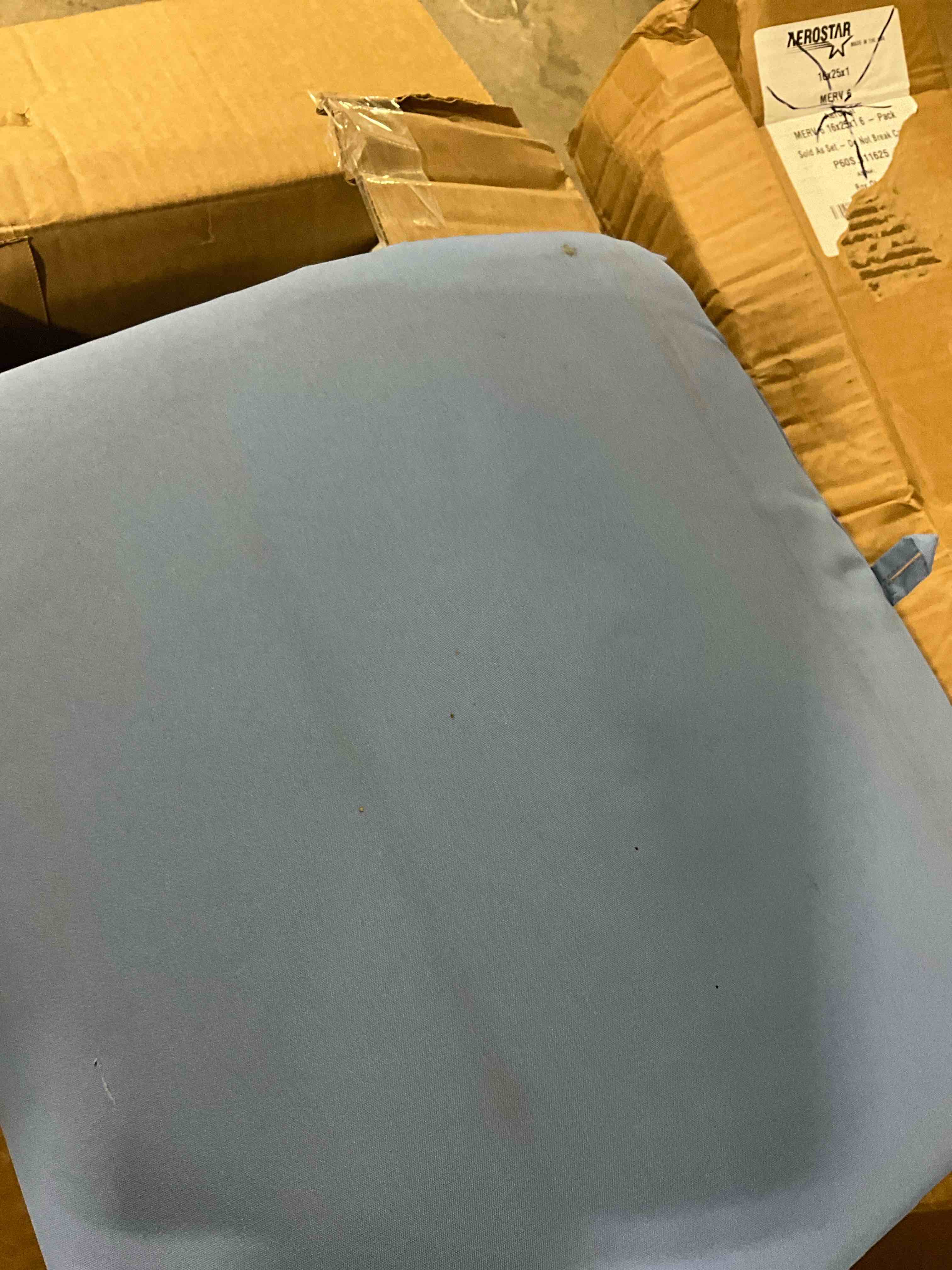 https://s3.amazonaws.com/lotting-images-prod/bidfta/GRA1443823_1753110617757.jpeg