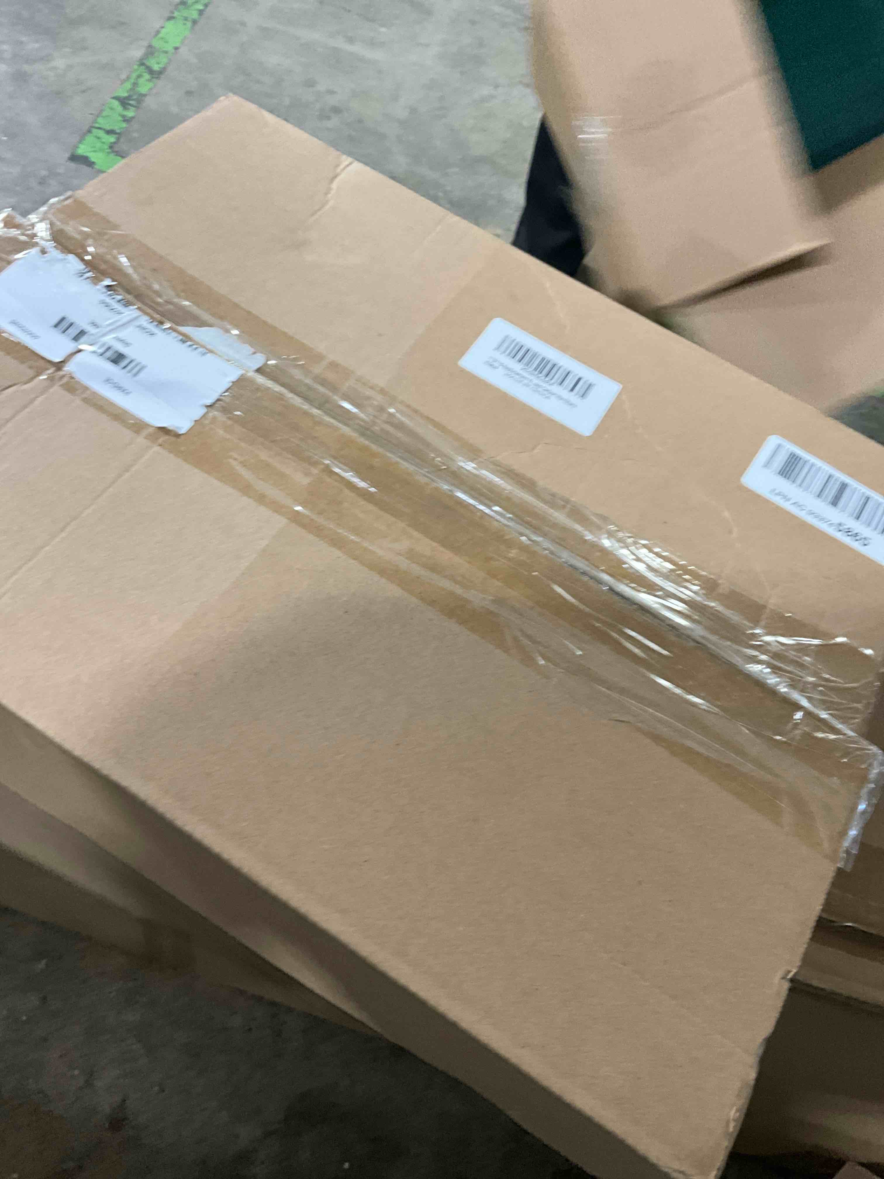 https://s3.amazonaws.com/lotting-images-prod/bidfta/GRA1443938_1753127717442.jpeg