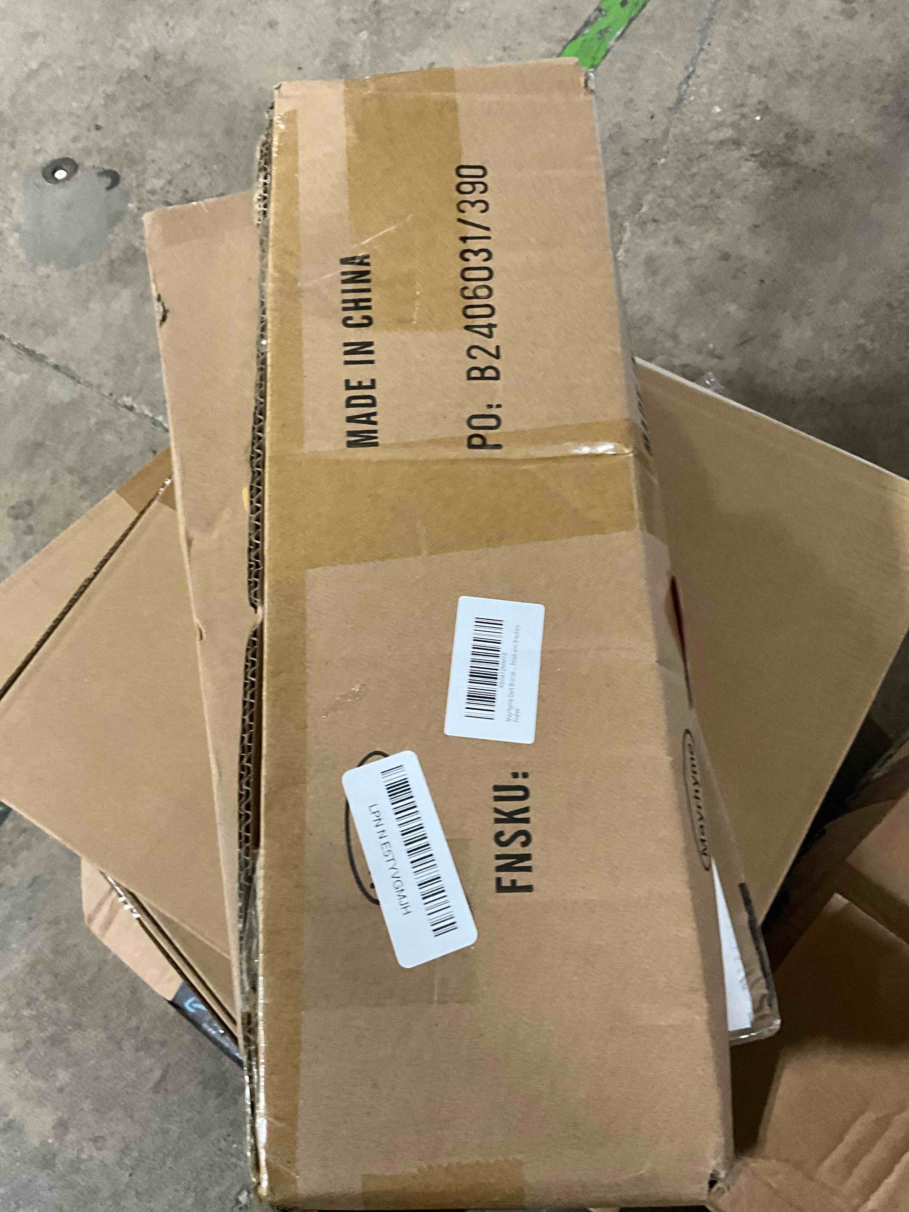 https://s3.amazonaws.com/lotting-images-prod/bidfta/GRA1444000_1753202649607.jpeg