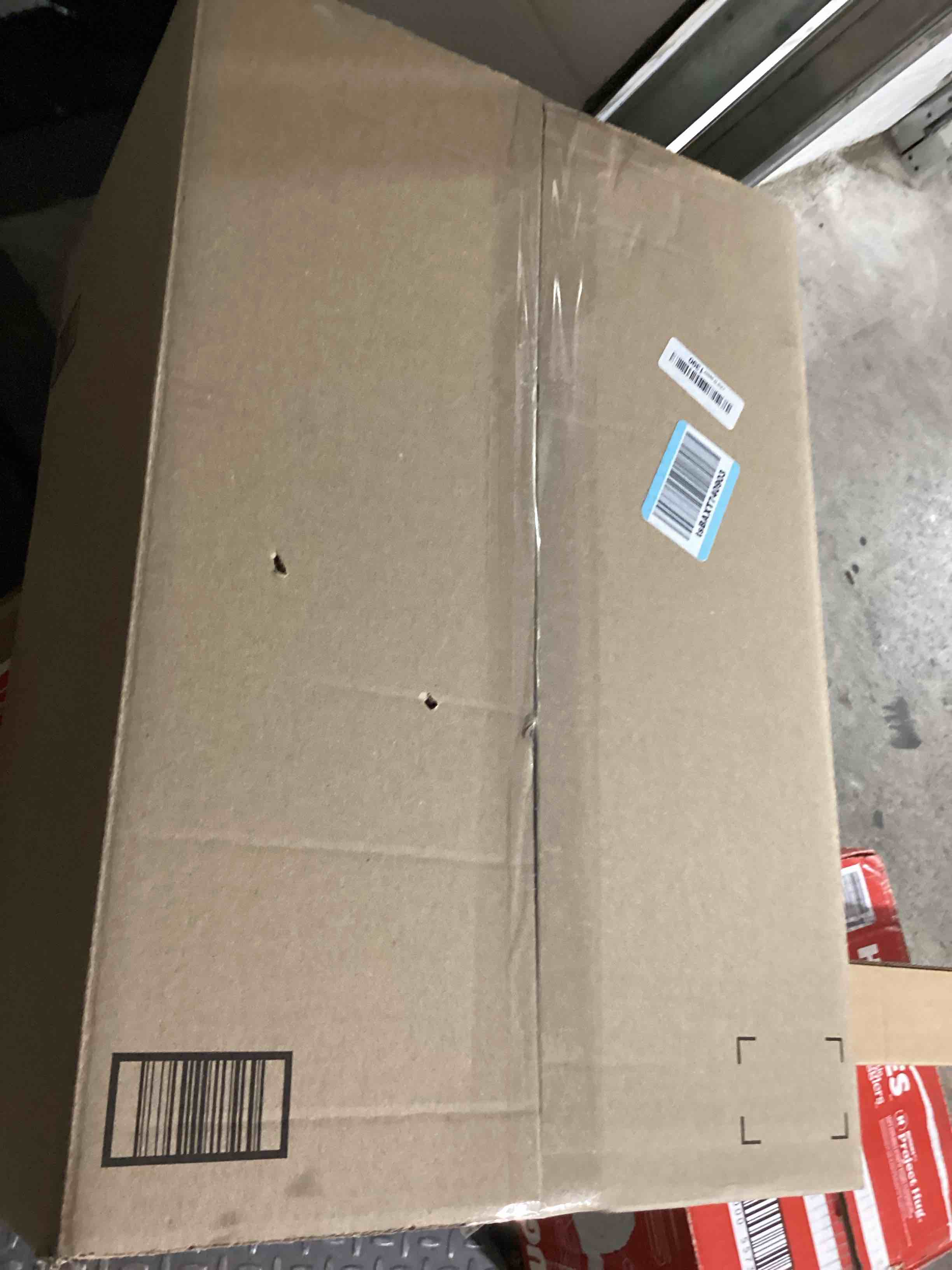 https://s3.amazonaws.com/lotting-images-prod/bidfta/GRA1444084_1757105804393.jpeg