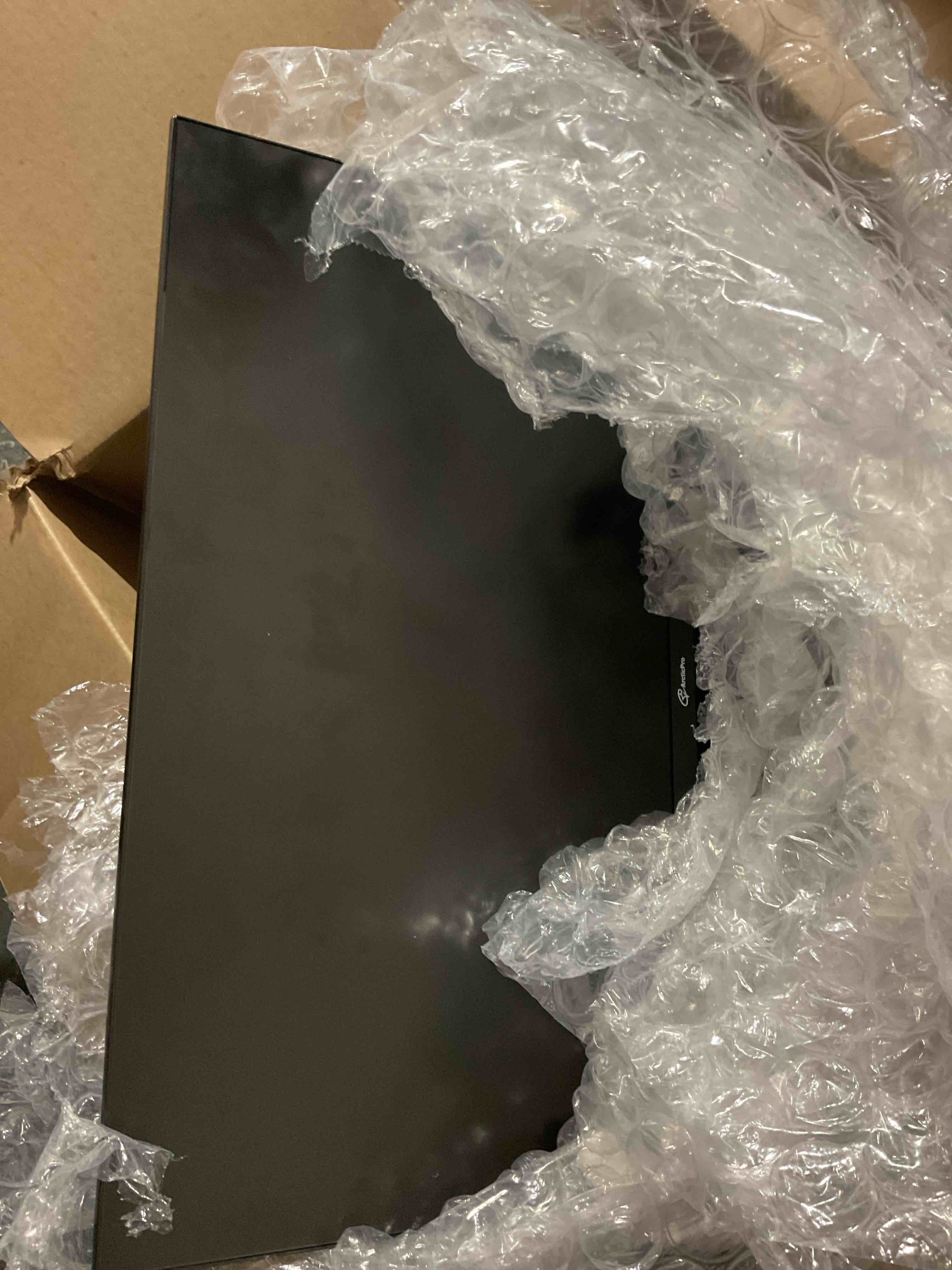 https://s3.amazonaws.com/lotting-images-prod/bidfta/GRA1444115_1757343544764.jpeg