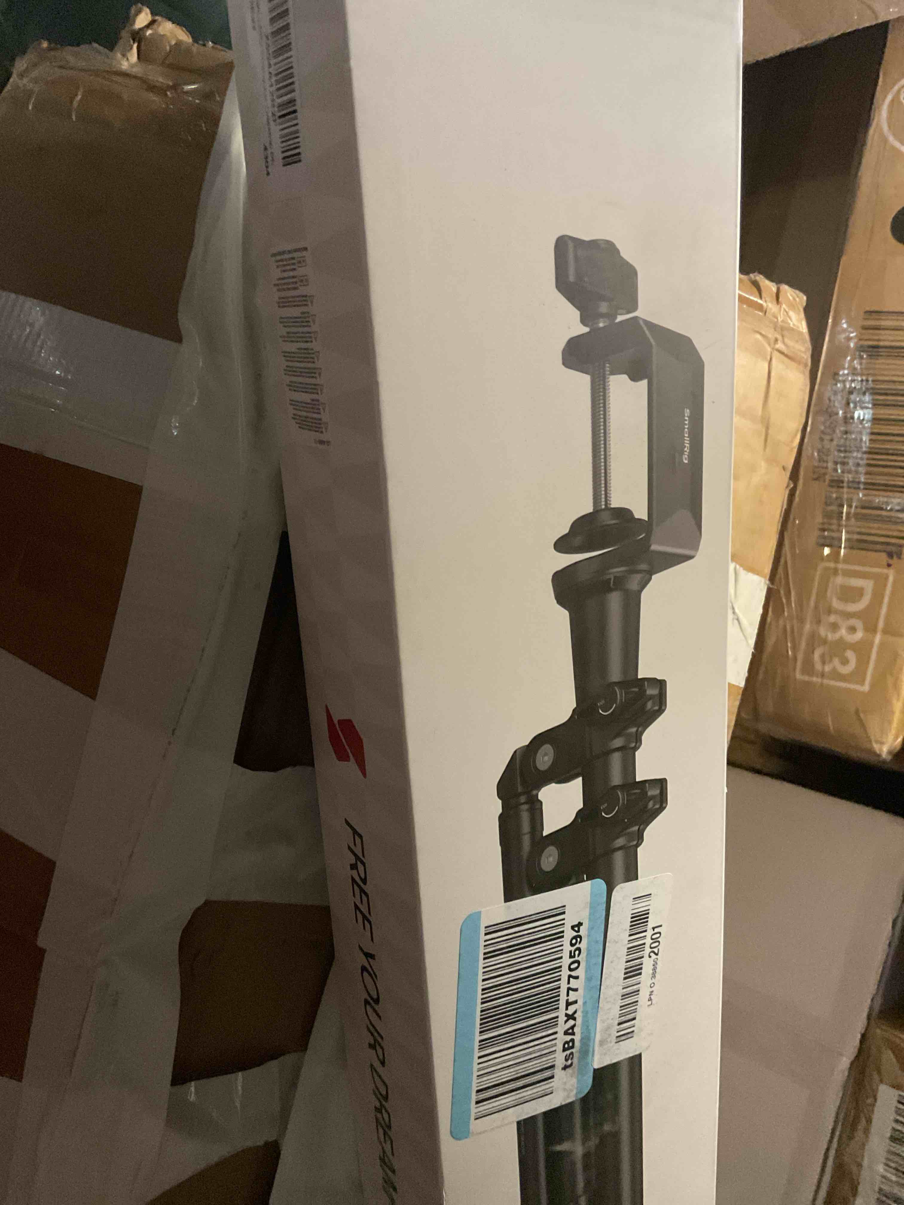 https://s3.amazonaws.com/lotting-images-prod/bidfta/GRA1444330_1757453513806.jpeg