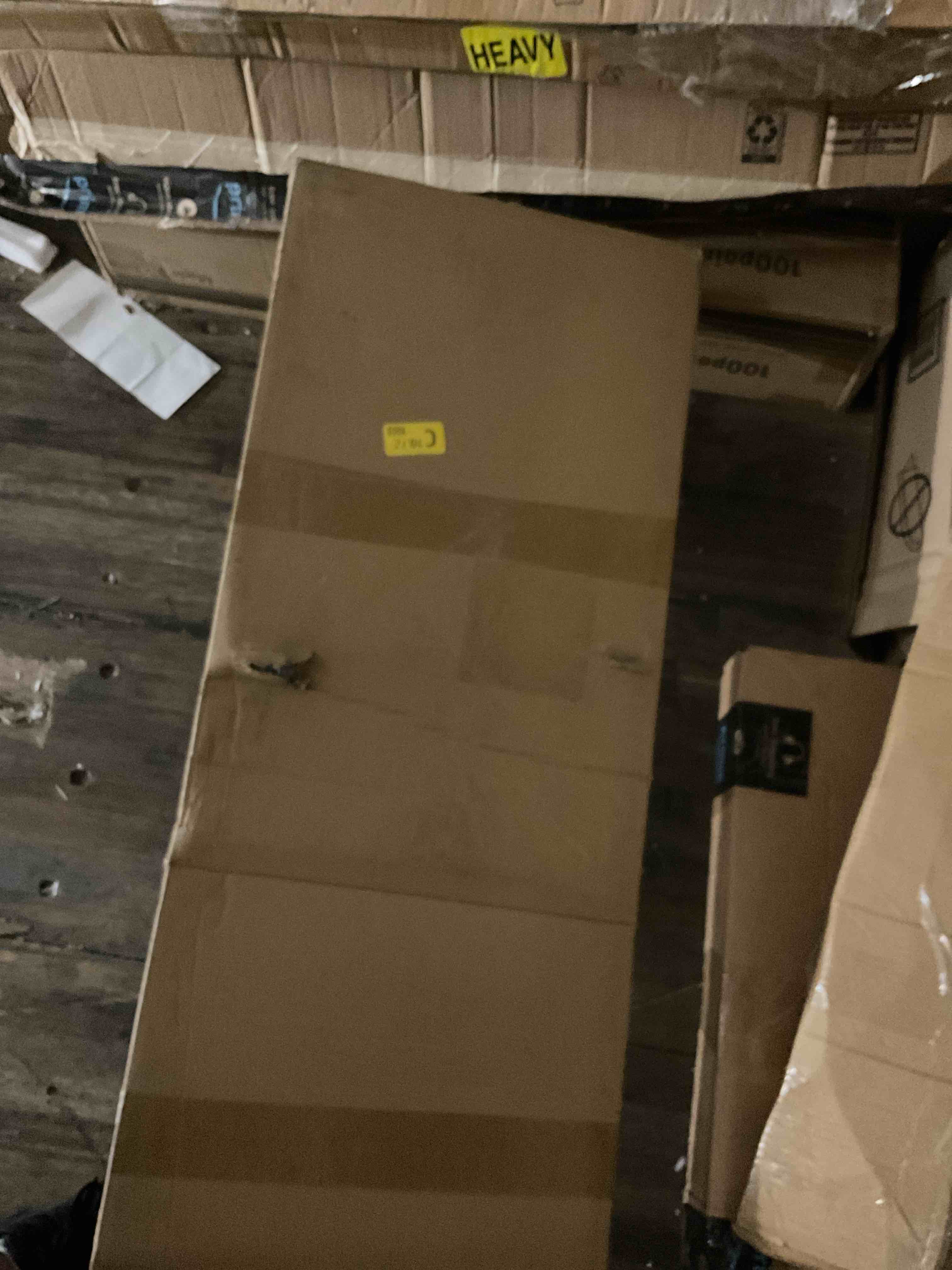 https://s3.amazonaws.com/lotting-images-prod/bidfta/GRA1444476_1757536205937.jpeg