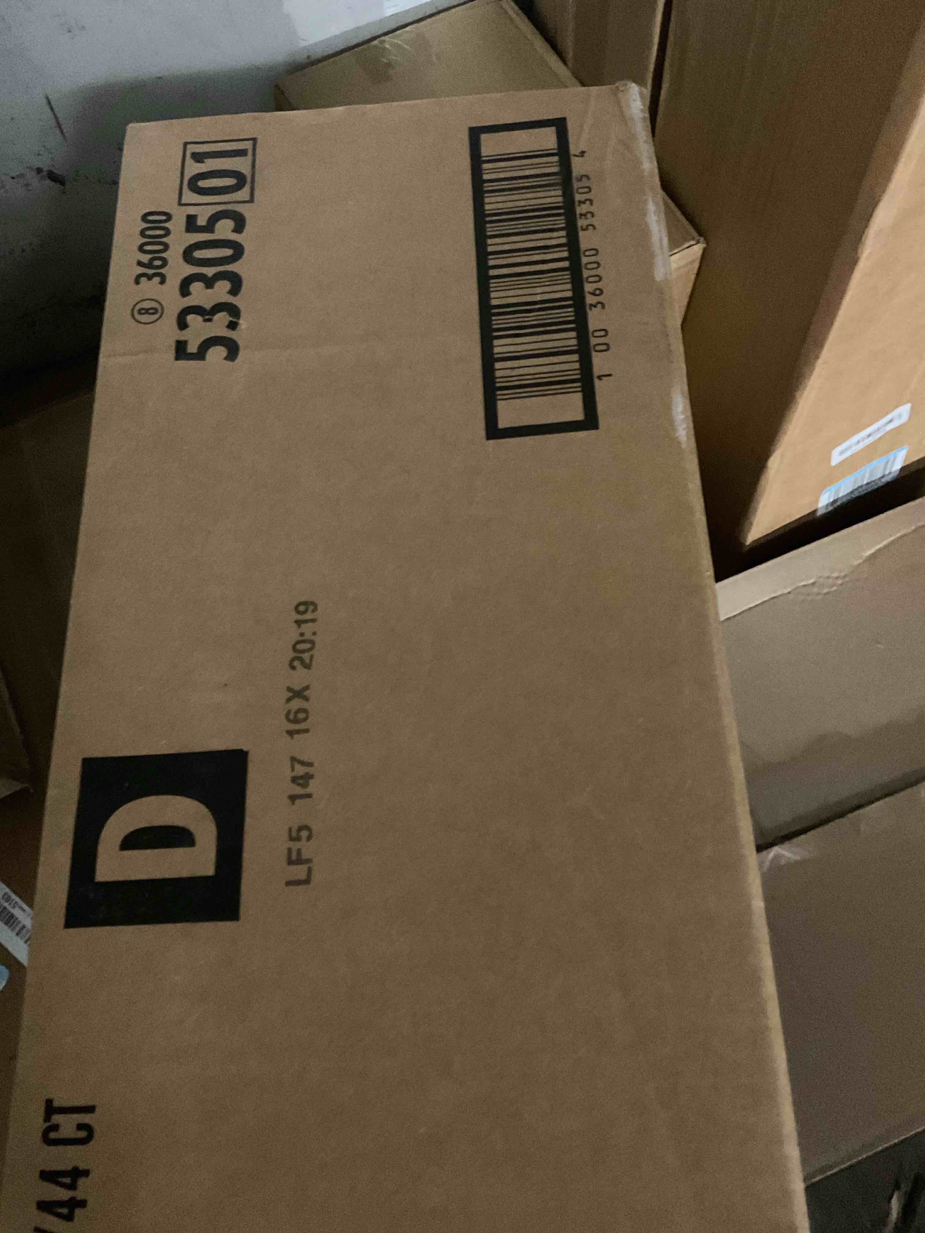 https://s3.amazonaws.com/lotting-images-prod/bidfta/GRA1444938_1757712413756.jpeg