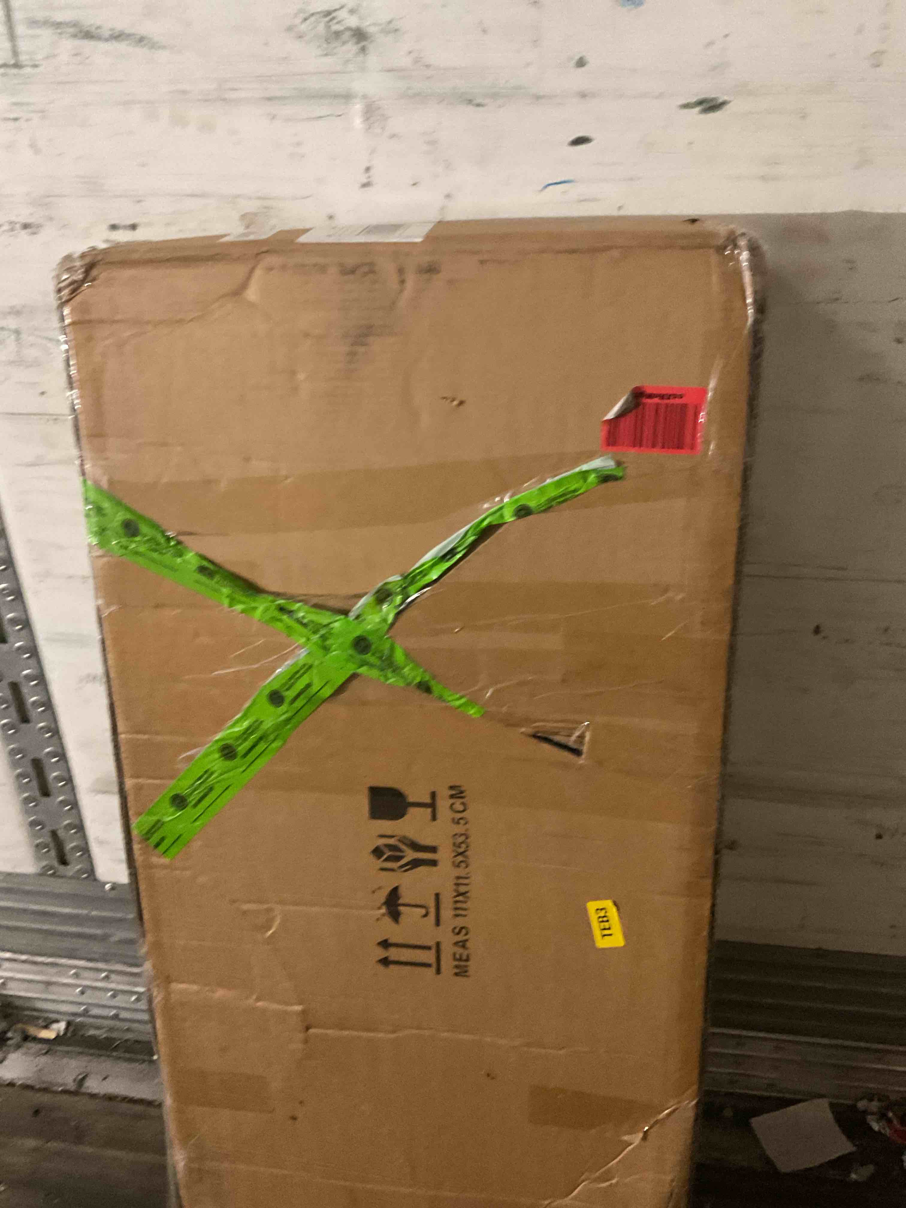https://s3.amazonaws.com/lotting-images-prod/bidfta/GRA1444940_1757712521413.jpeg
