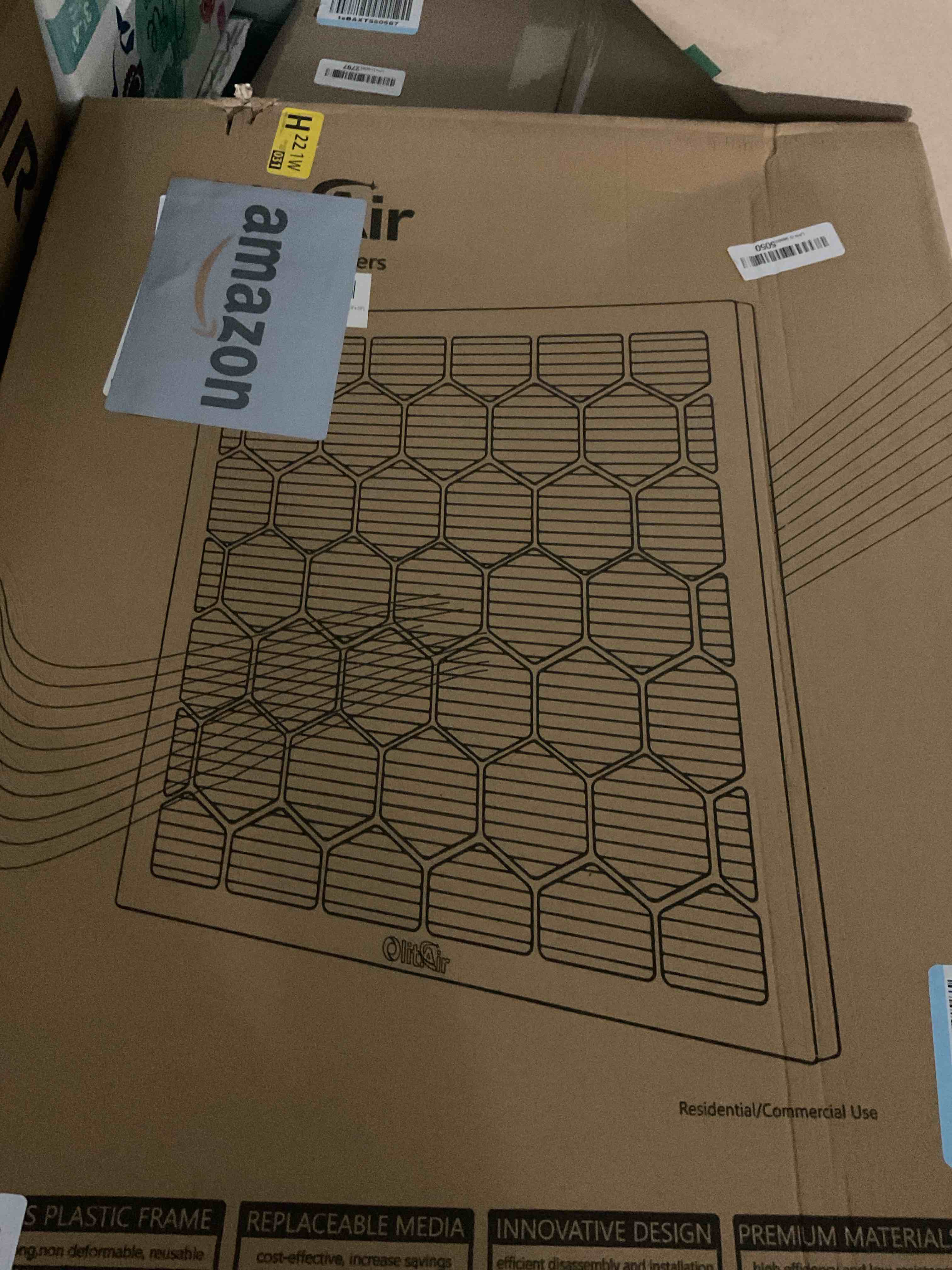 https://s3.amazonaws.com/lotting-images-prod/bidfta/GRA1444945_1757712777983.jpeg