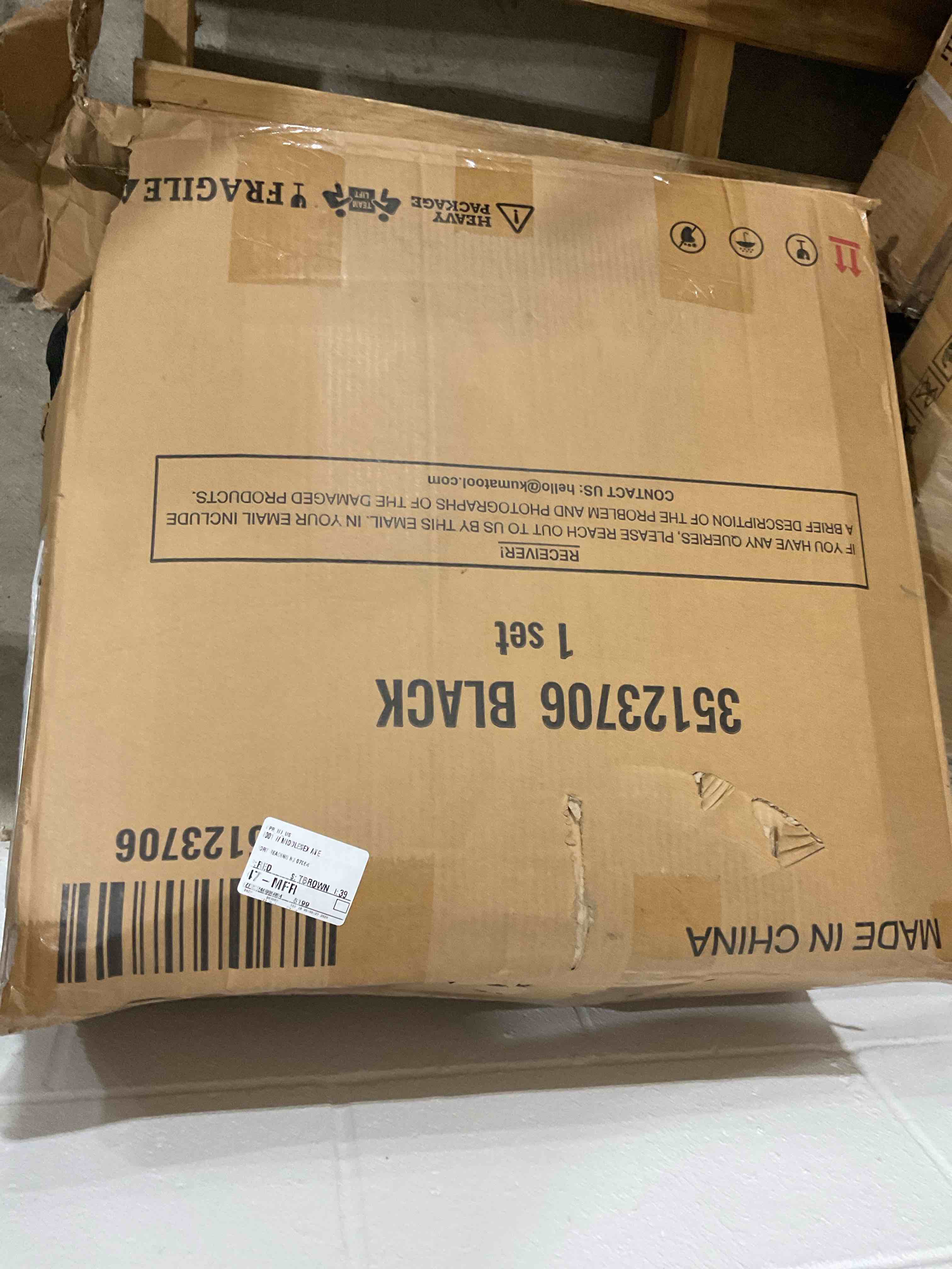 https://s3.amazonaws.com/lotting-images-prod/bidfta/GRA1444950_1757946417917.jpeg