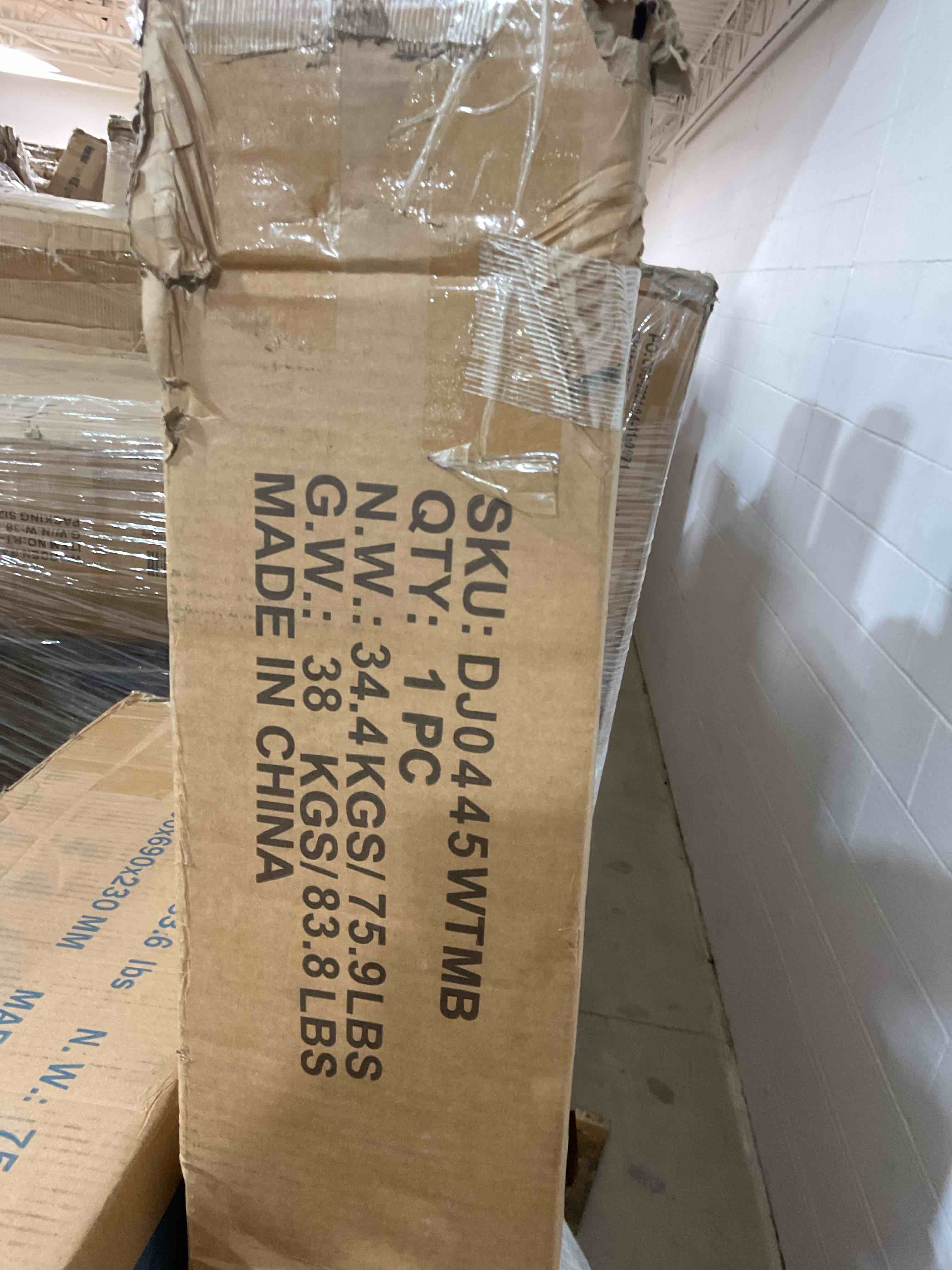 https://s3.amazonaws.com/lotting-images-prod/bidfta/GRA1444967_1757951114256.jpeg