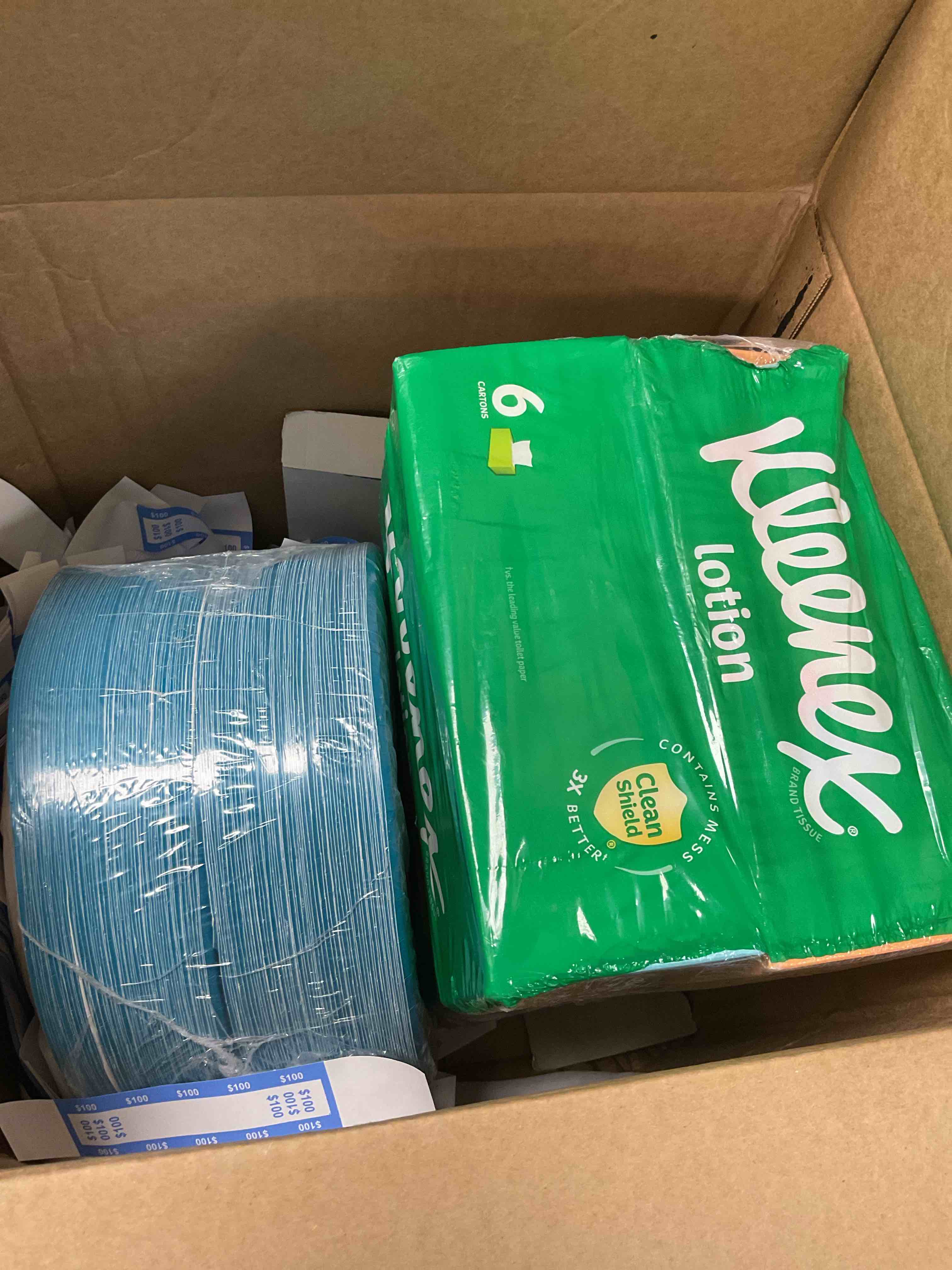 https://s3.amazonaws.com/lotting-images-prod/bidfta/GRA1445456_1758563445046.jpeg