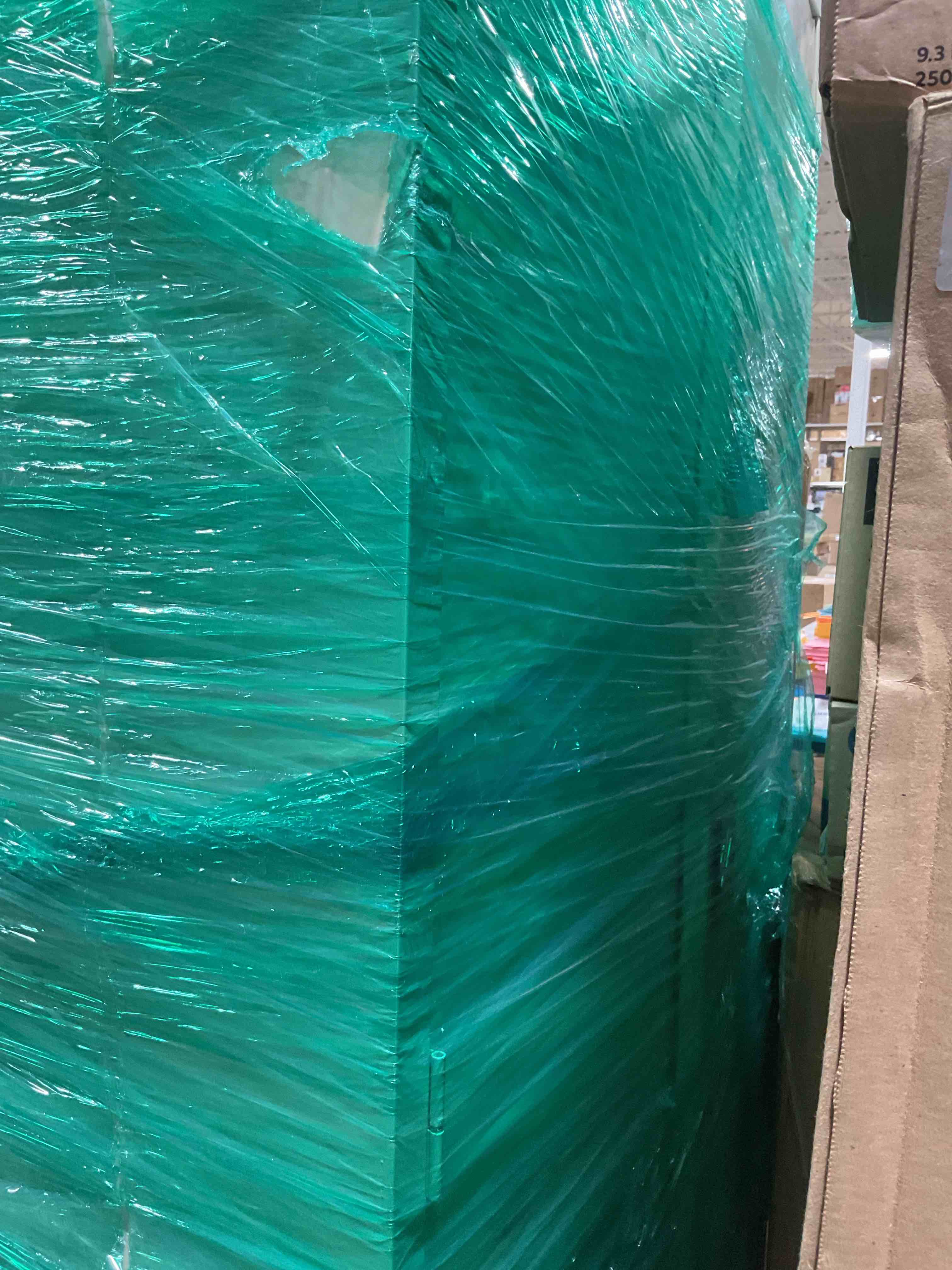 https://s3.amazonaws.com/lotting-images-prod/bidfta/GRA1445561_1758651011600.jpeg