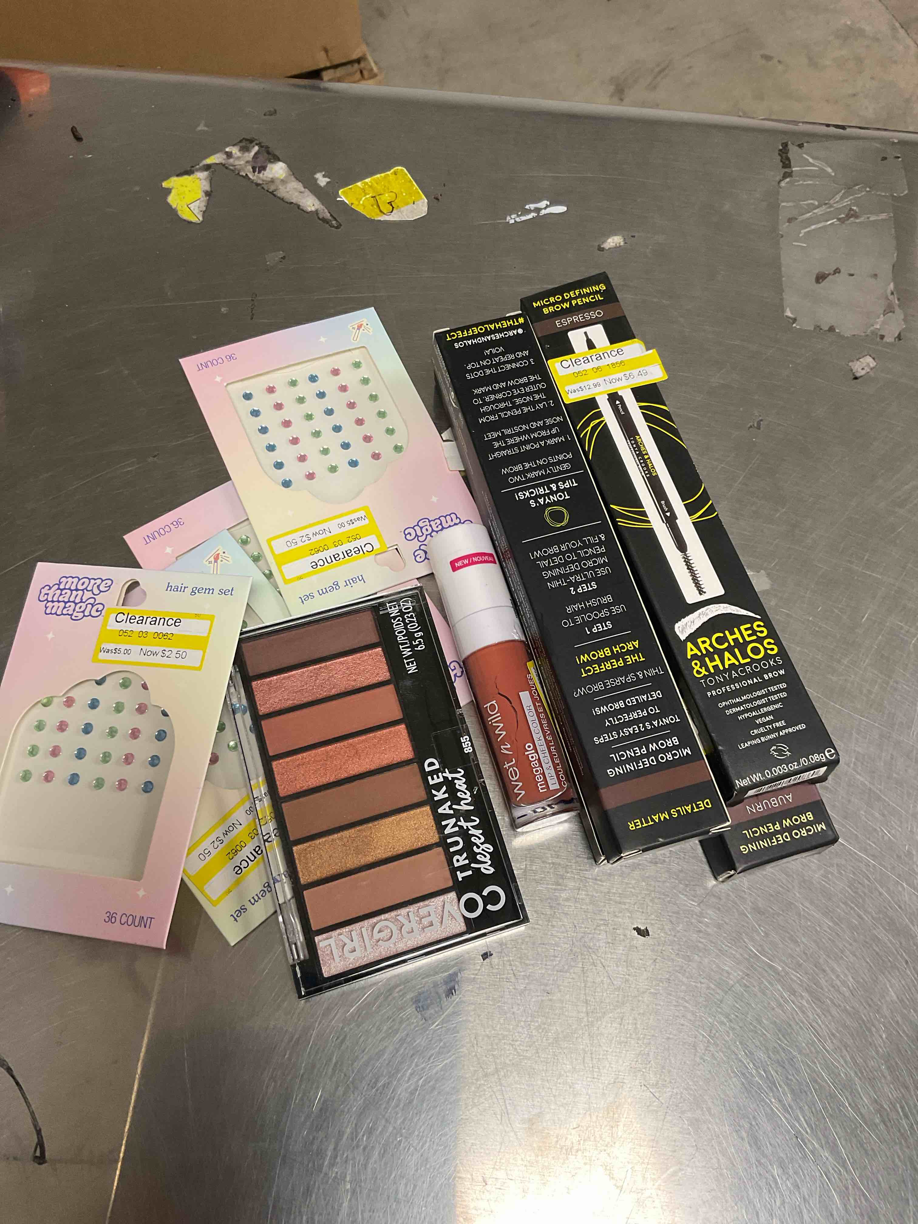 Assorted Makeup And Hair Accessories