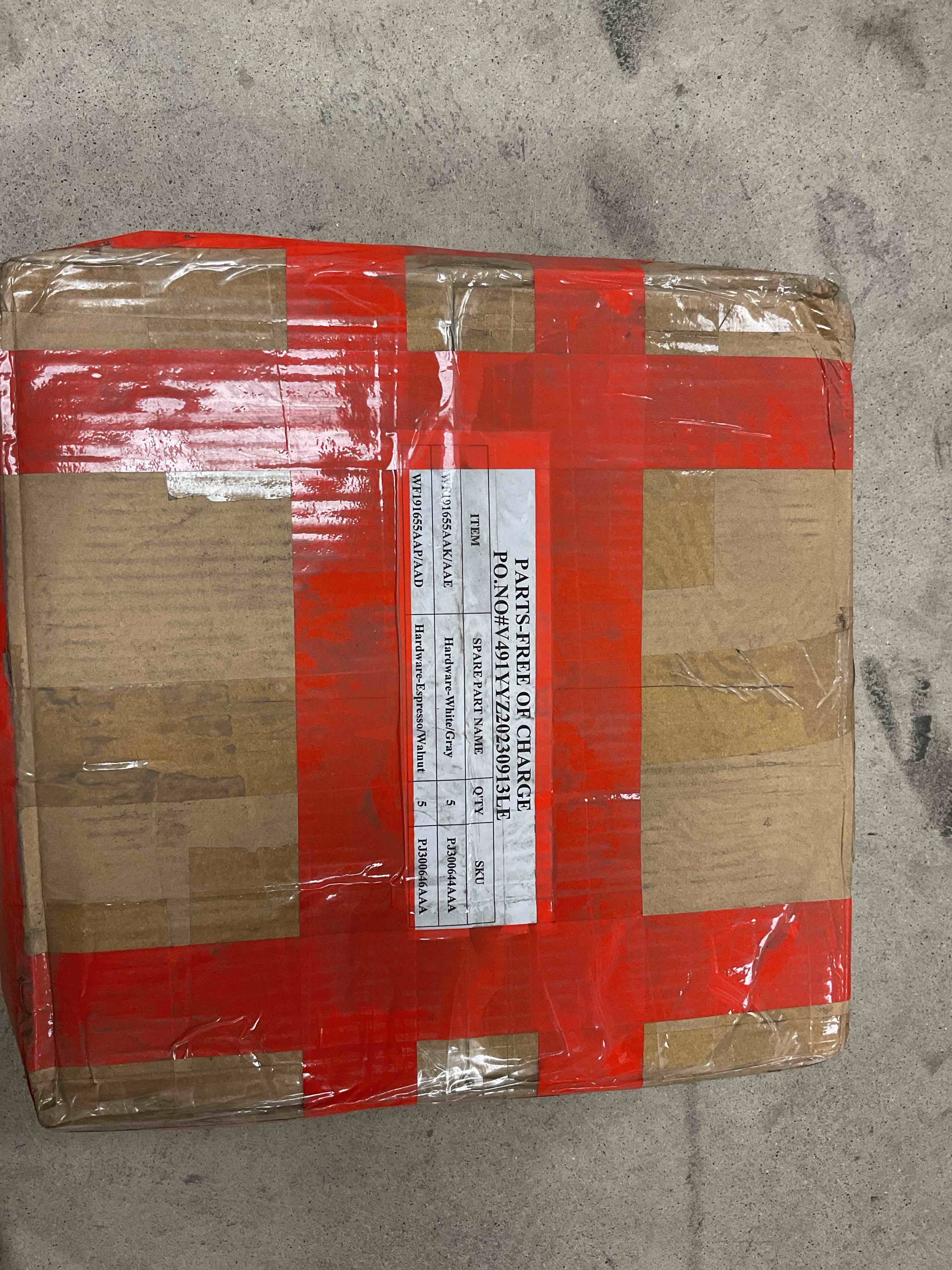 https://s3.amazonaws.com/lotting-images-prod/bidfta/GRA1445704_1758900003324.jpeg