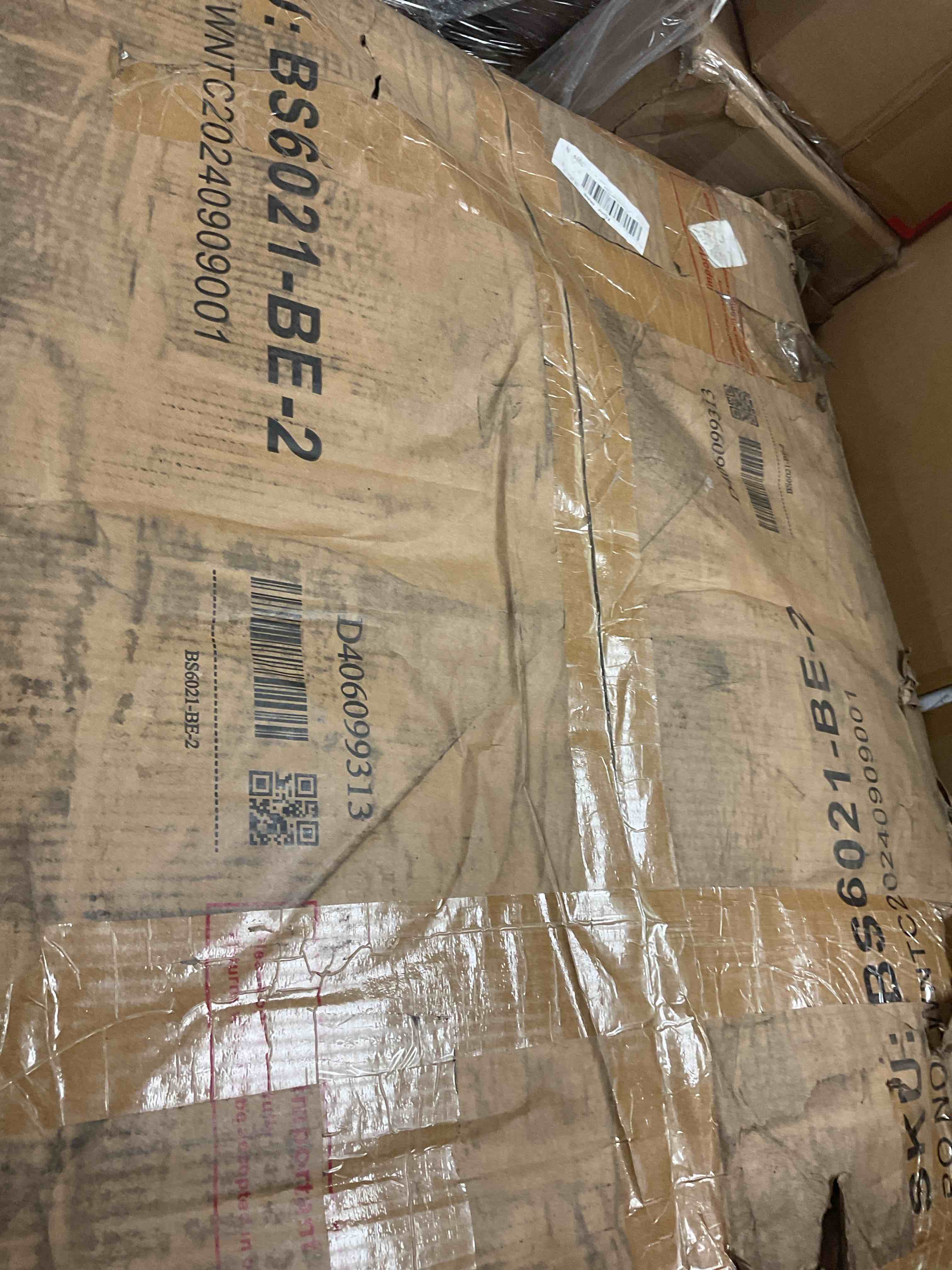 https://s3.amazonaws.com/lotting-images-prod/bidfta/GRA1445765_1759174432285.jpeg