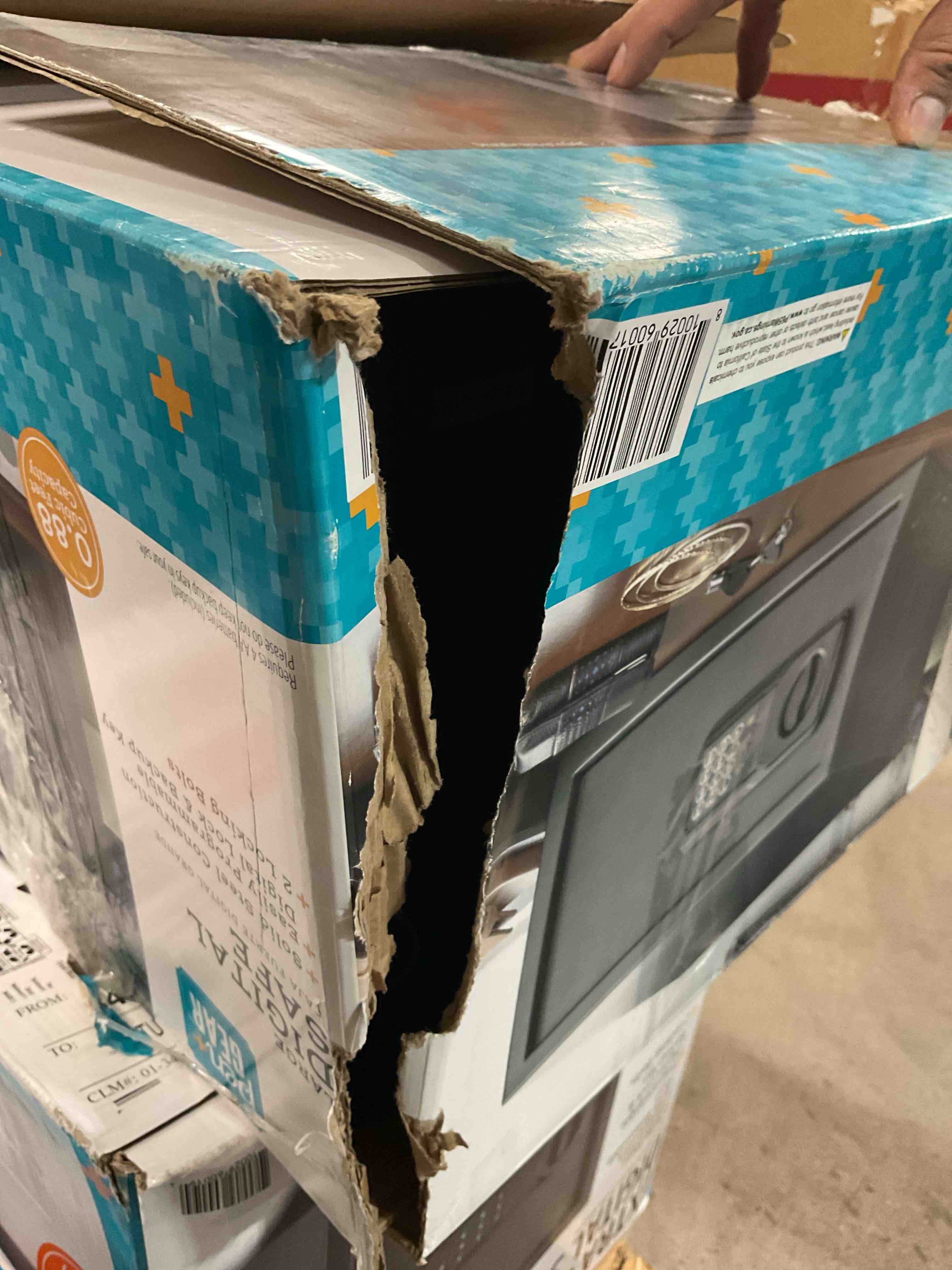 Pen+Gear VIPRB-23NEK Large Personal Safe with Electronic Lock  Black