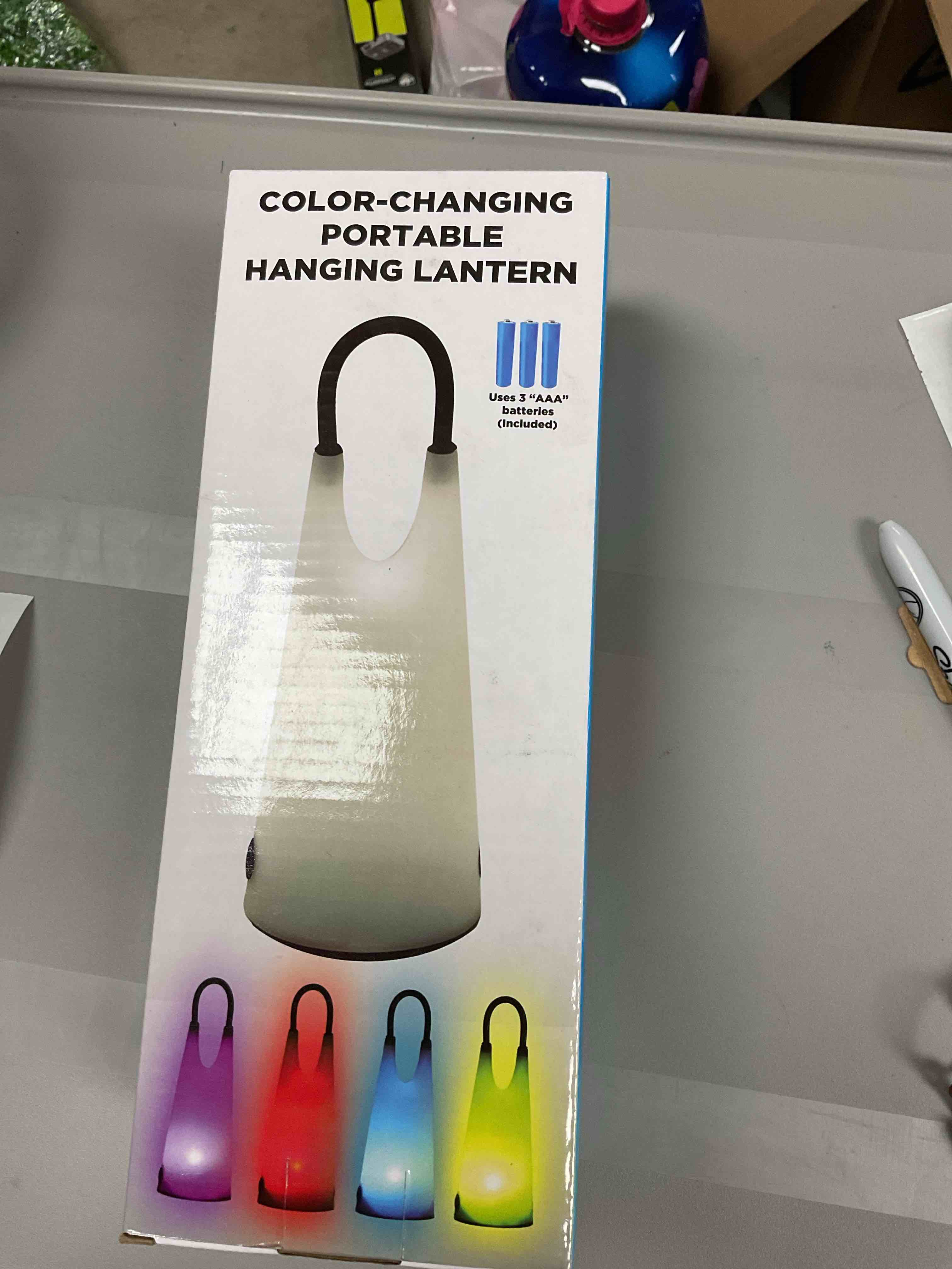 AD092 Battery-Operated Color Changing All-Purpose Hanging Lantern 