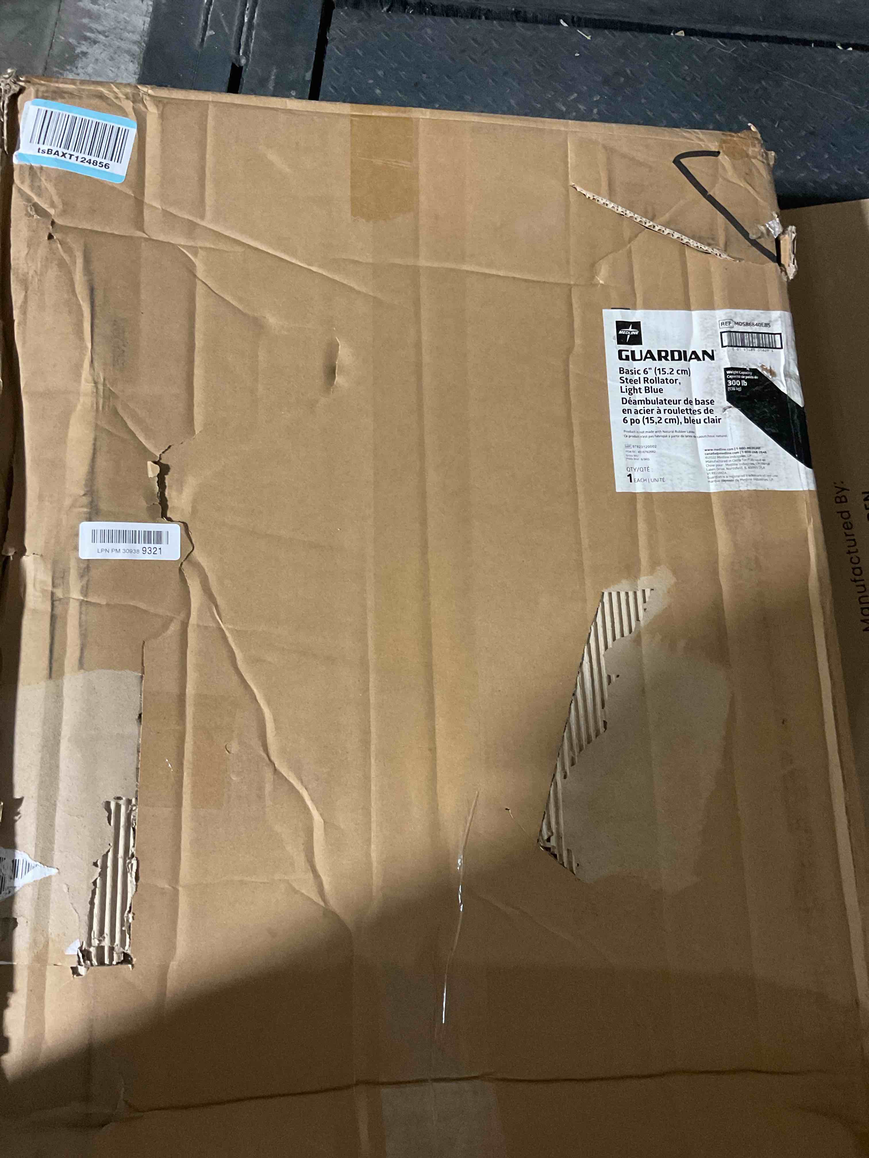 https://s3.amazonaws.com/lotting-images-prod/bidfta/GRA1446120_1759845685301.jpeg