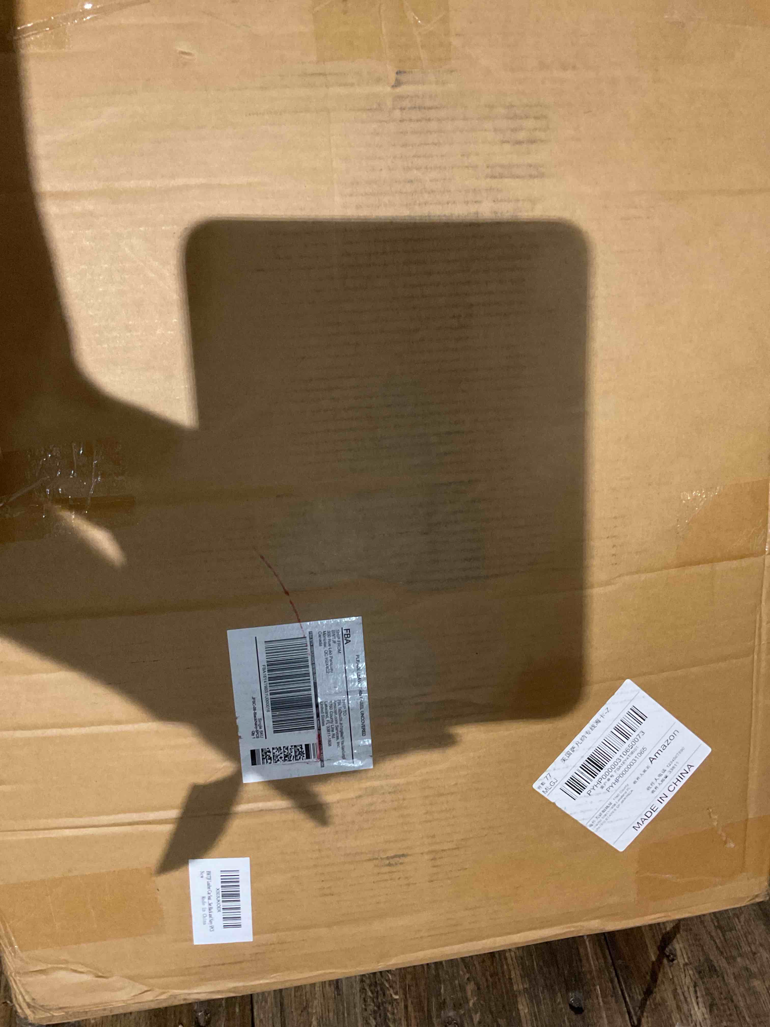 https://s3.amazonaws.com/lotting-images-prod/bidfta/GRA1446213_1759865345804.jpeg
